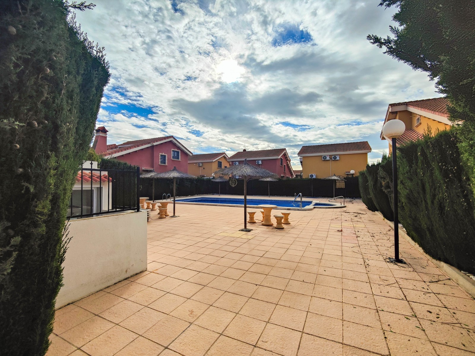 Dining area in villa for sale in Guardamar del Segura