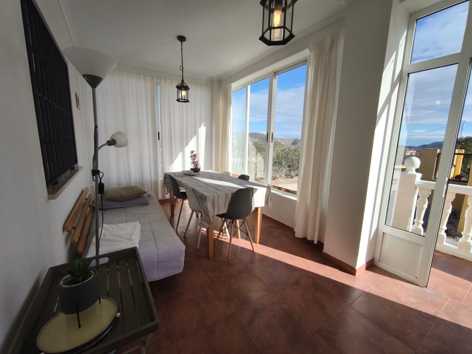 Garden in villa for sale in Hondon de los Frailes