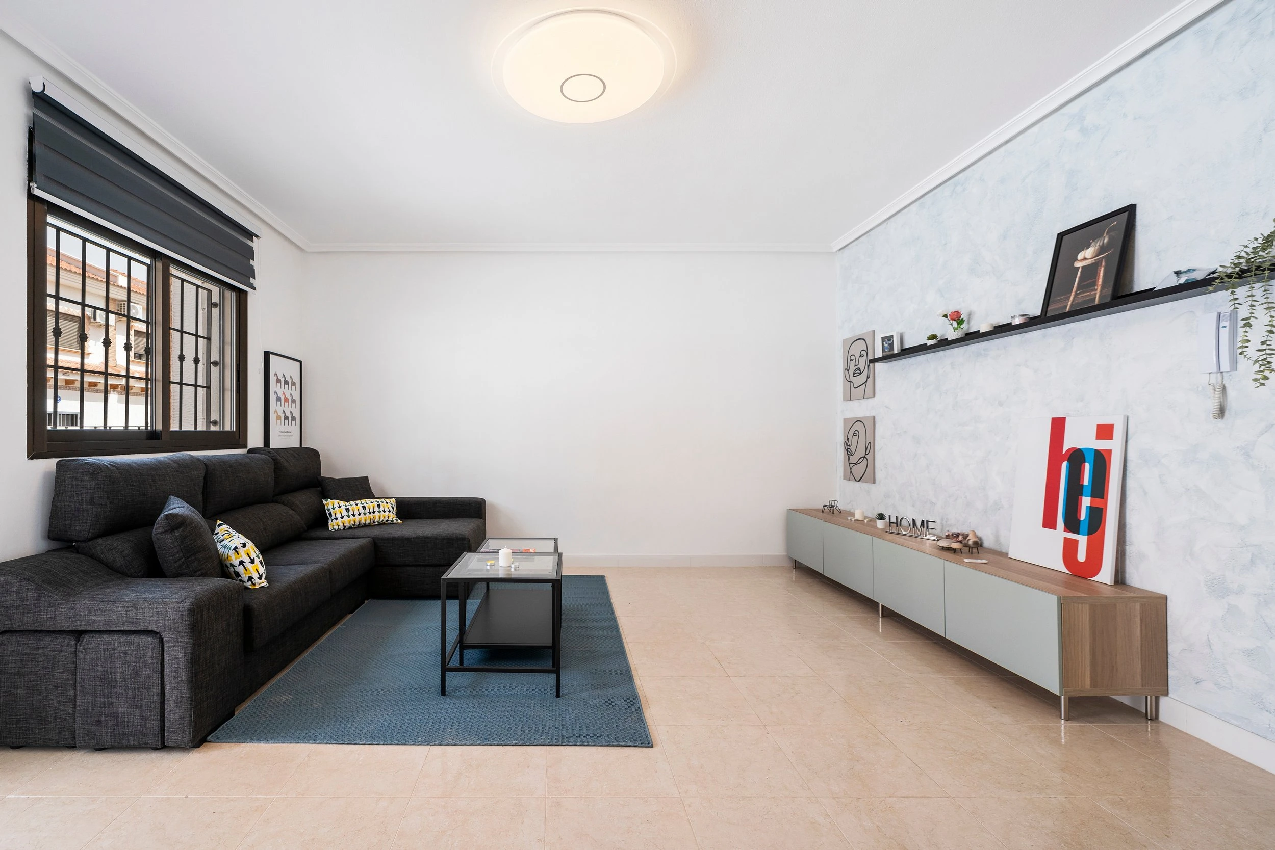 Modern Renovated Townhouse for Sale in Mirador de San Miguel, Costa Blanca South Discover this beaut