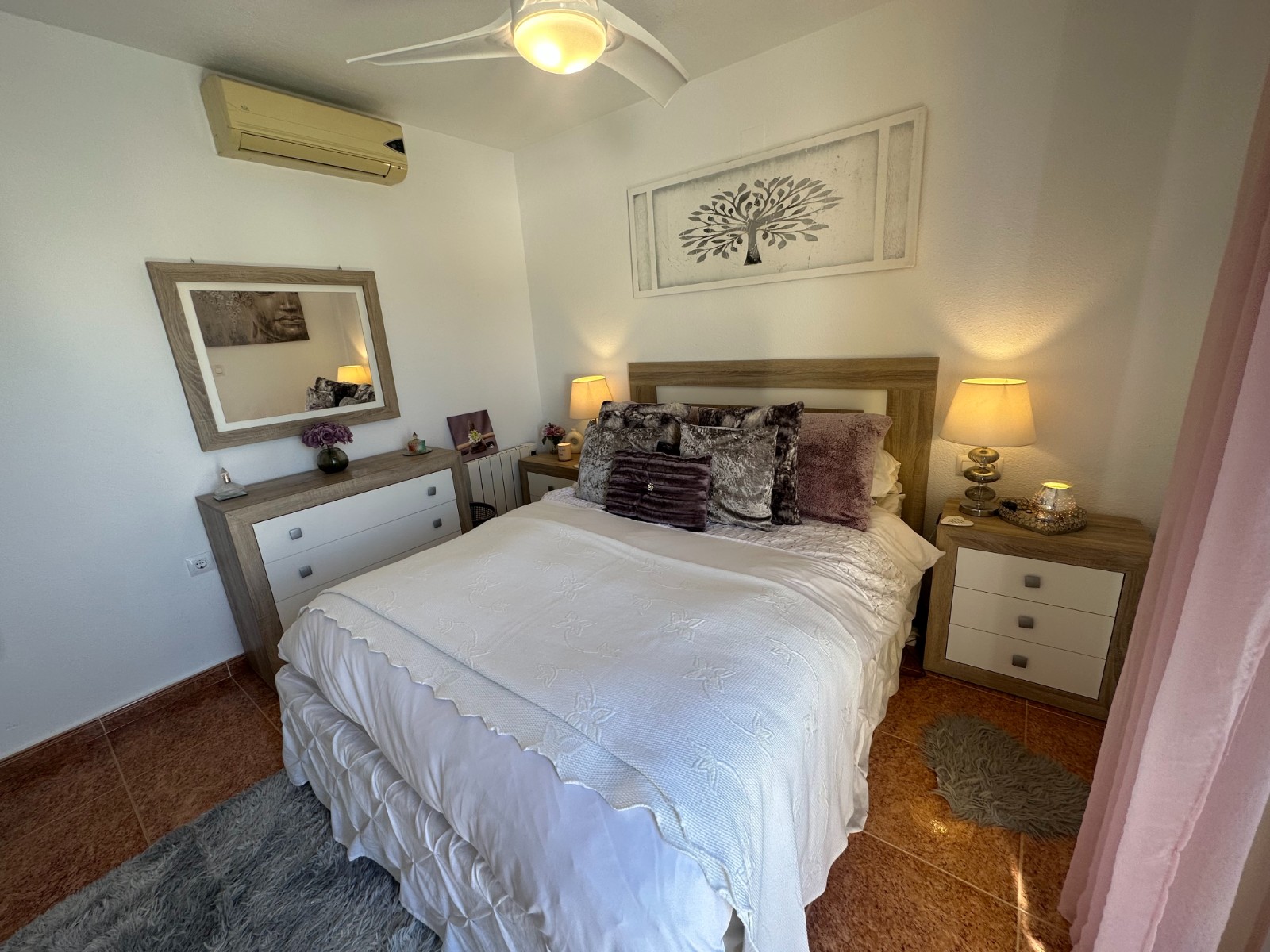 Master bedroom in terraced for sale in Orihuela