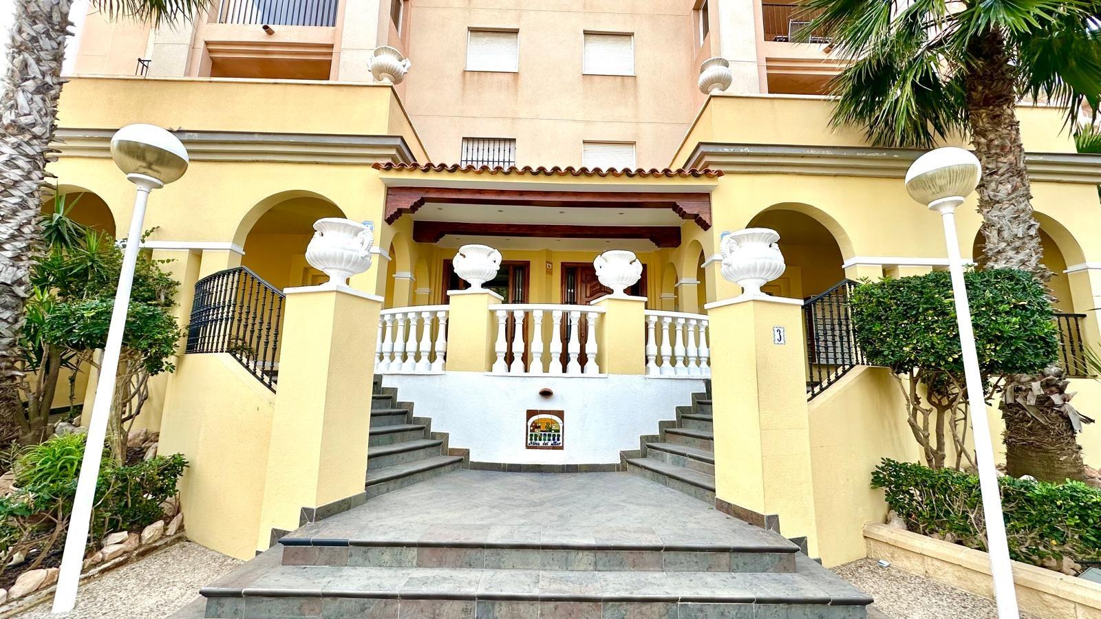 Located in the prestigious Aldea del Mar residential complex, on the 12th floor, this exceptional fl