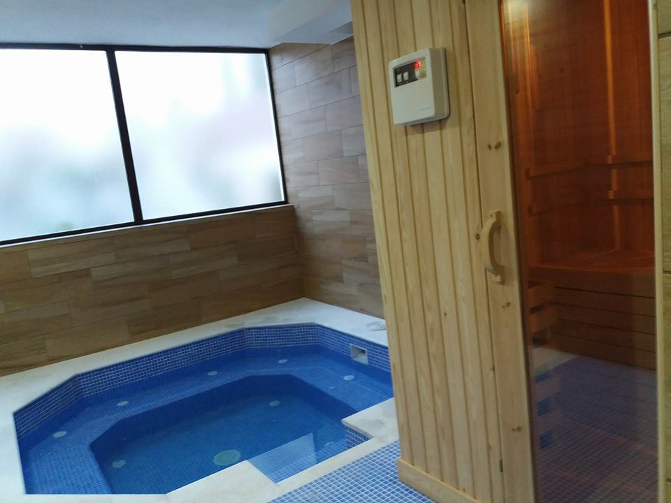Garden in apartment for sale in Orihuela Costa
