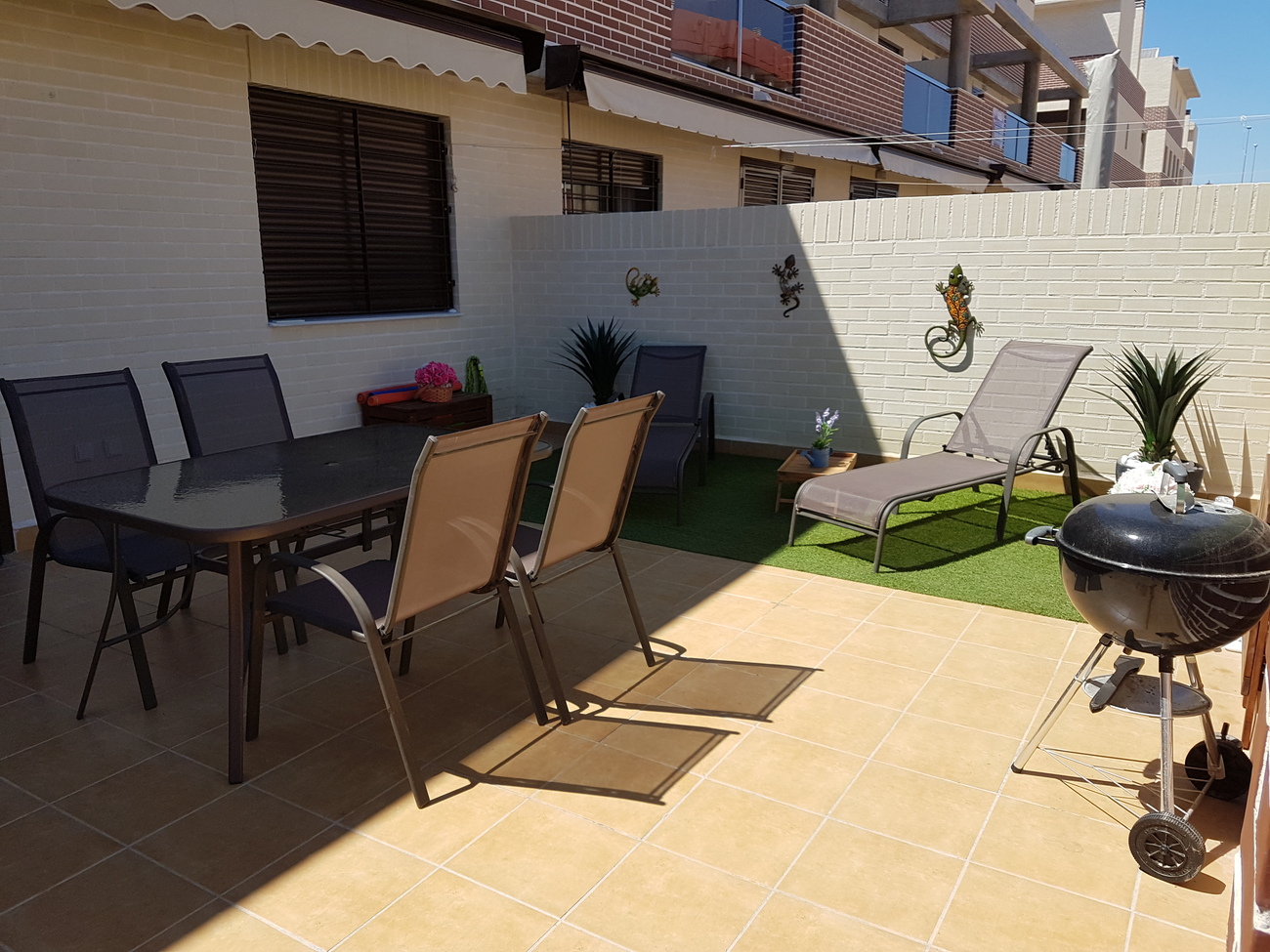 Dining area in apartment for sale in Orihuela Costa