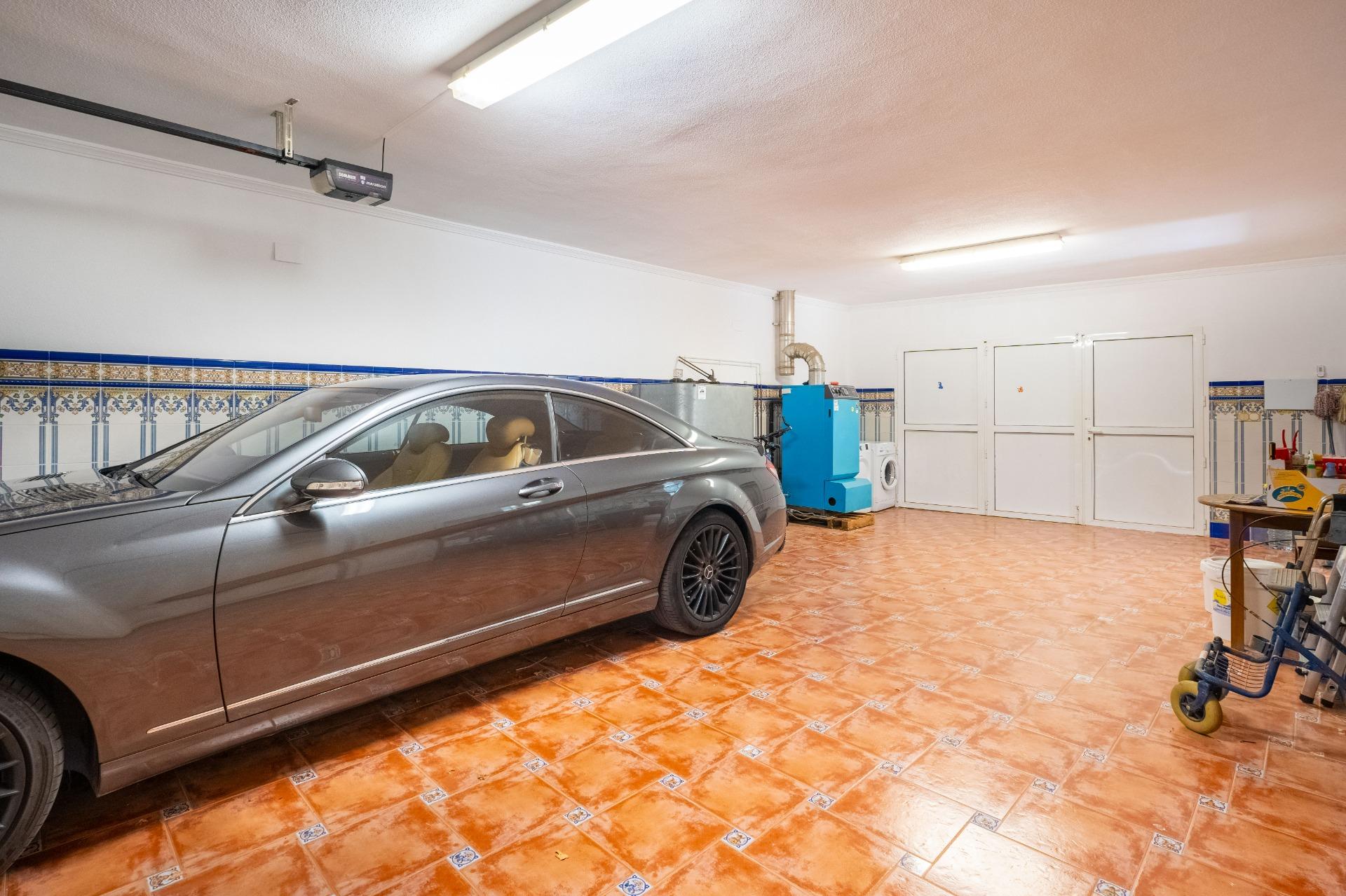 Bathroom in villa for sale in Torrevieja