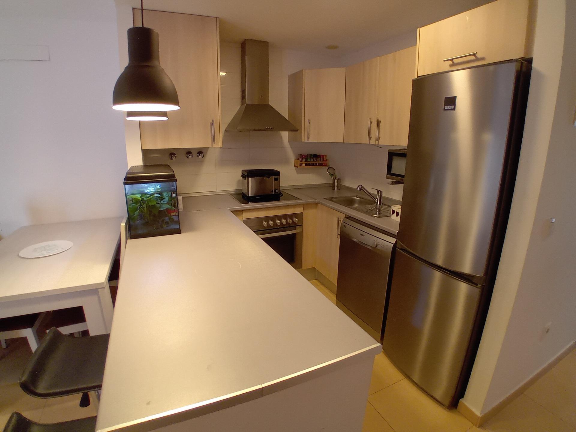 Bedroom in apartment for sale in Alhama De Murcia