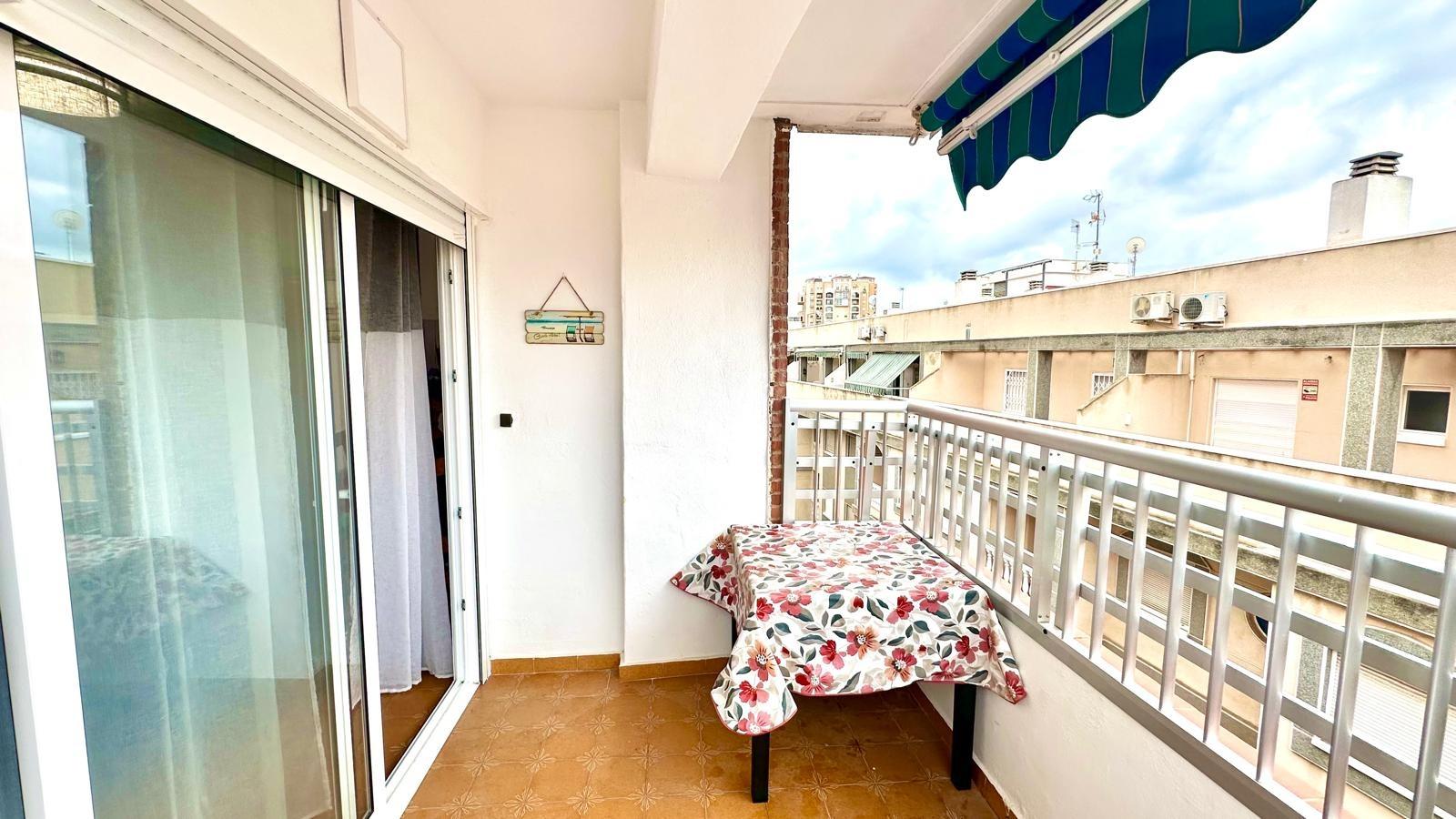 Garden in penthouse for sale in Torrevieja
