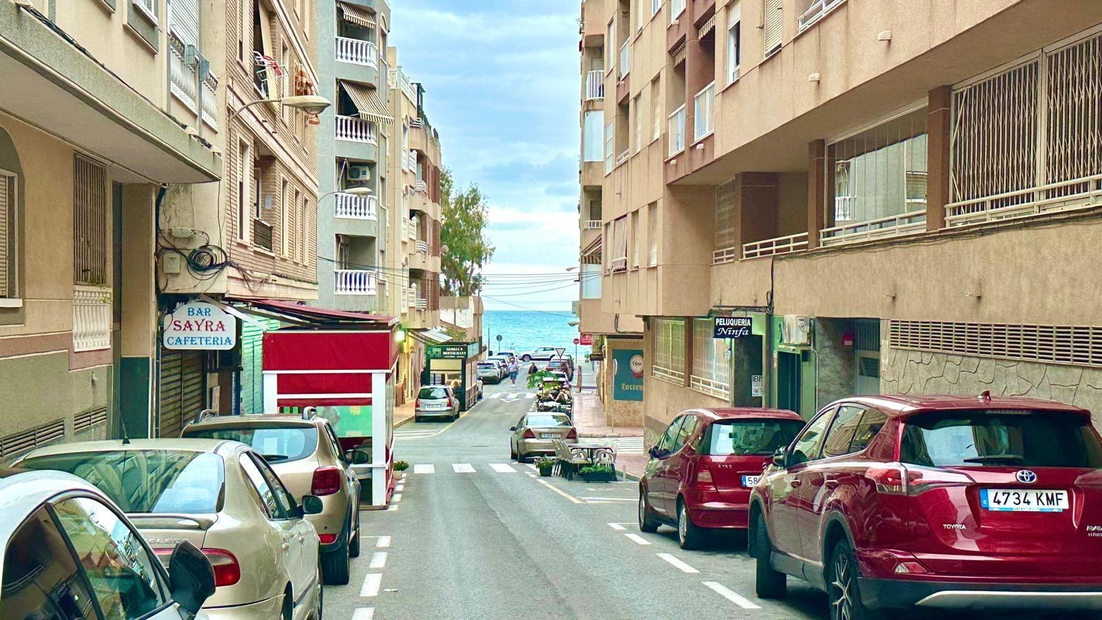 Terrace in penthouse for sale in Torrevieja