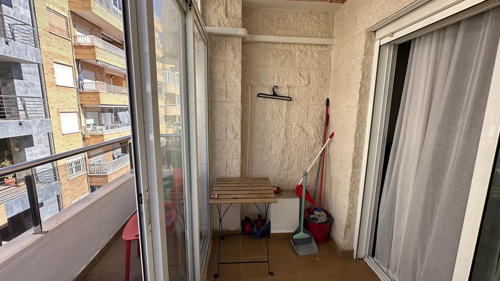 Kitchen in apartment for sale in Torrevieja
