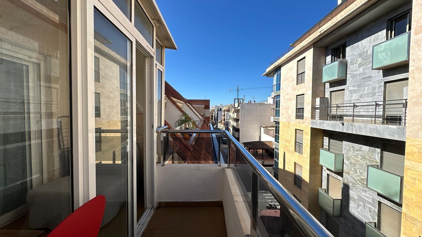 Master bedroom in apartment for sale in Torrevieja