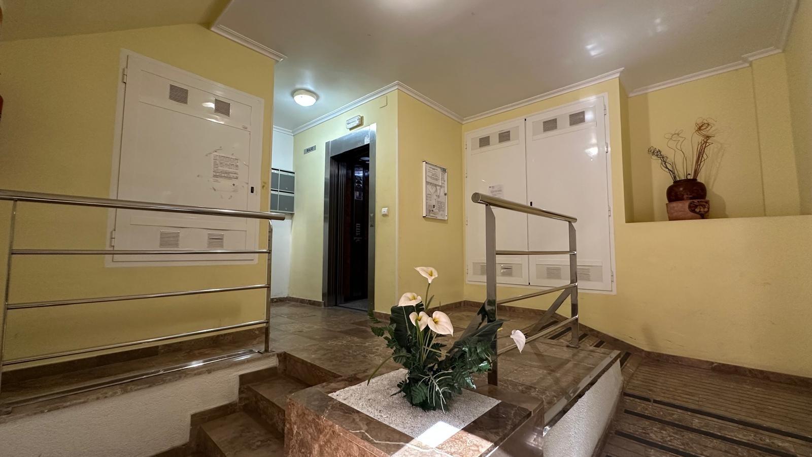 Bathroom in apartment for sale in Torrevieja