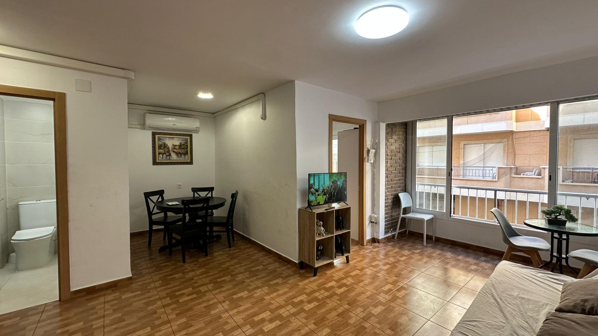 Terrace in apartment for sale in Torrevieja