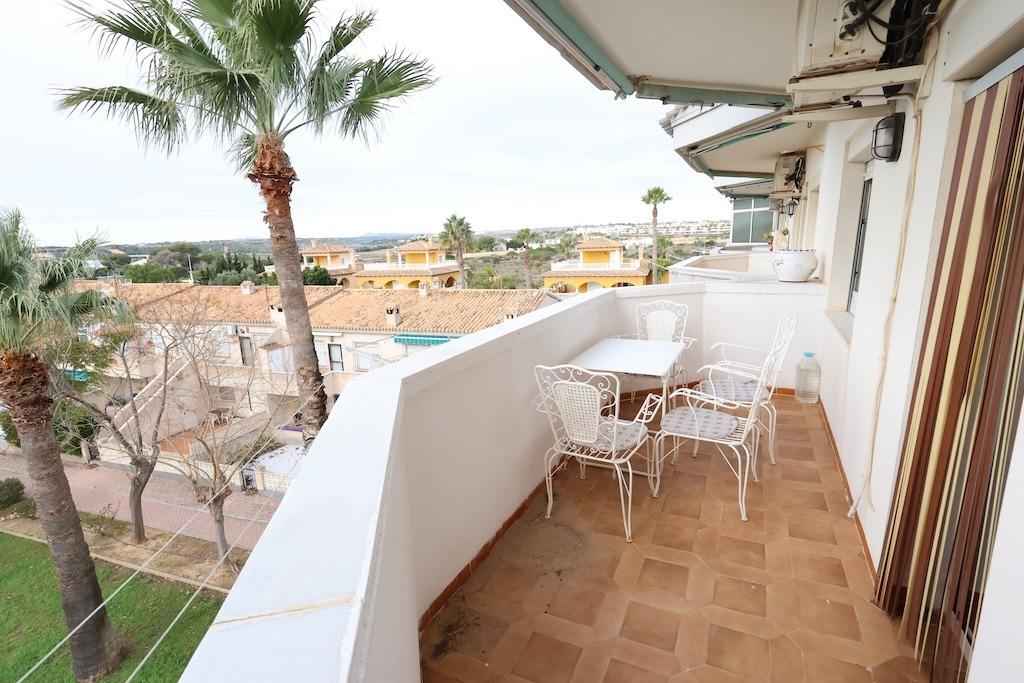 Dining area in apartment for sale in Orihuela Costa
