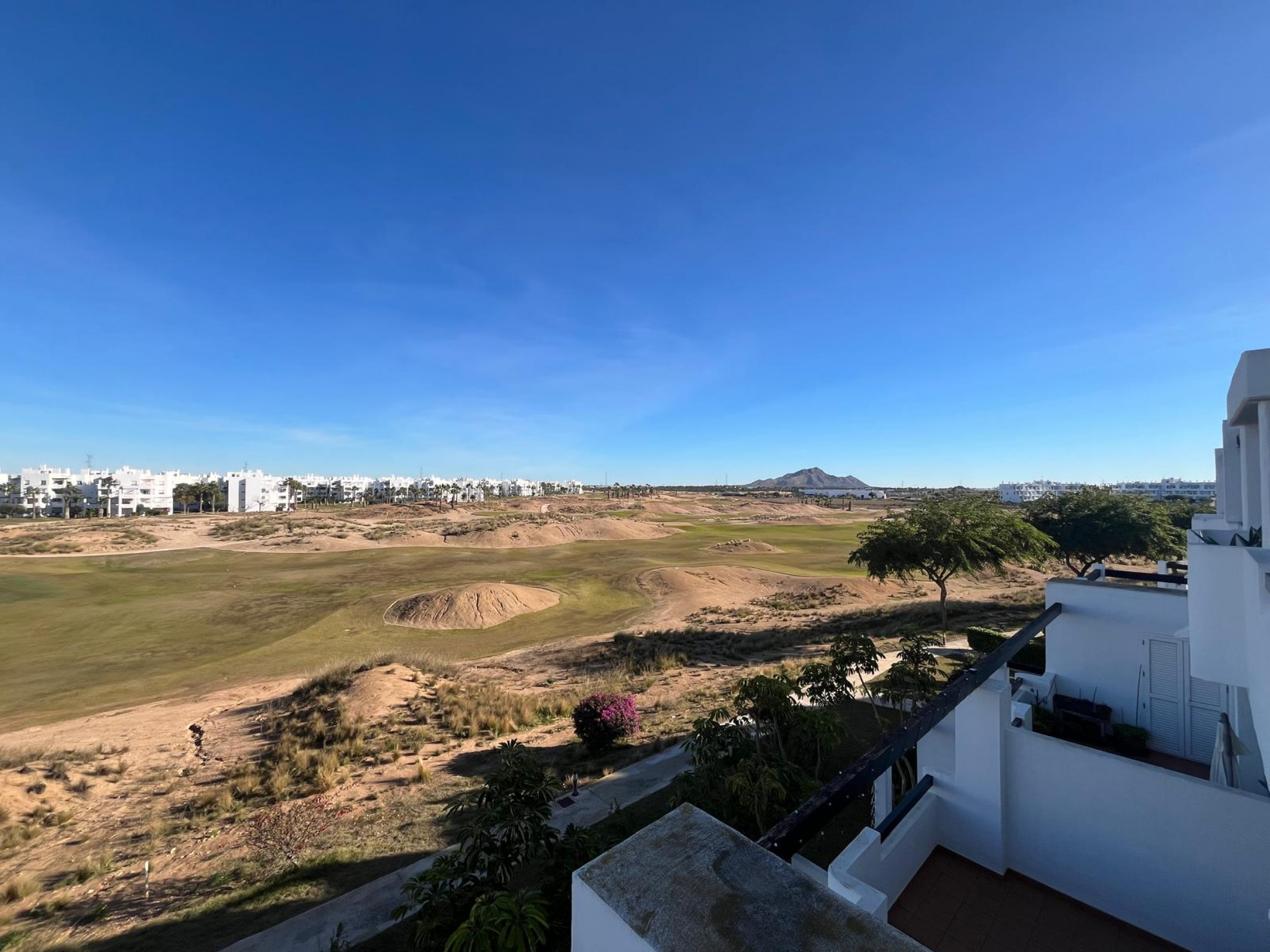 Master bedroom in apartment for sale in Torre Pacheco