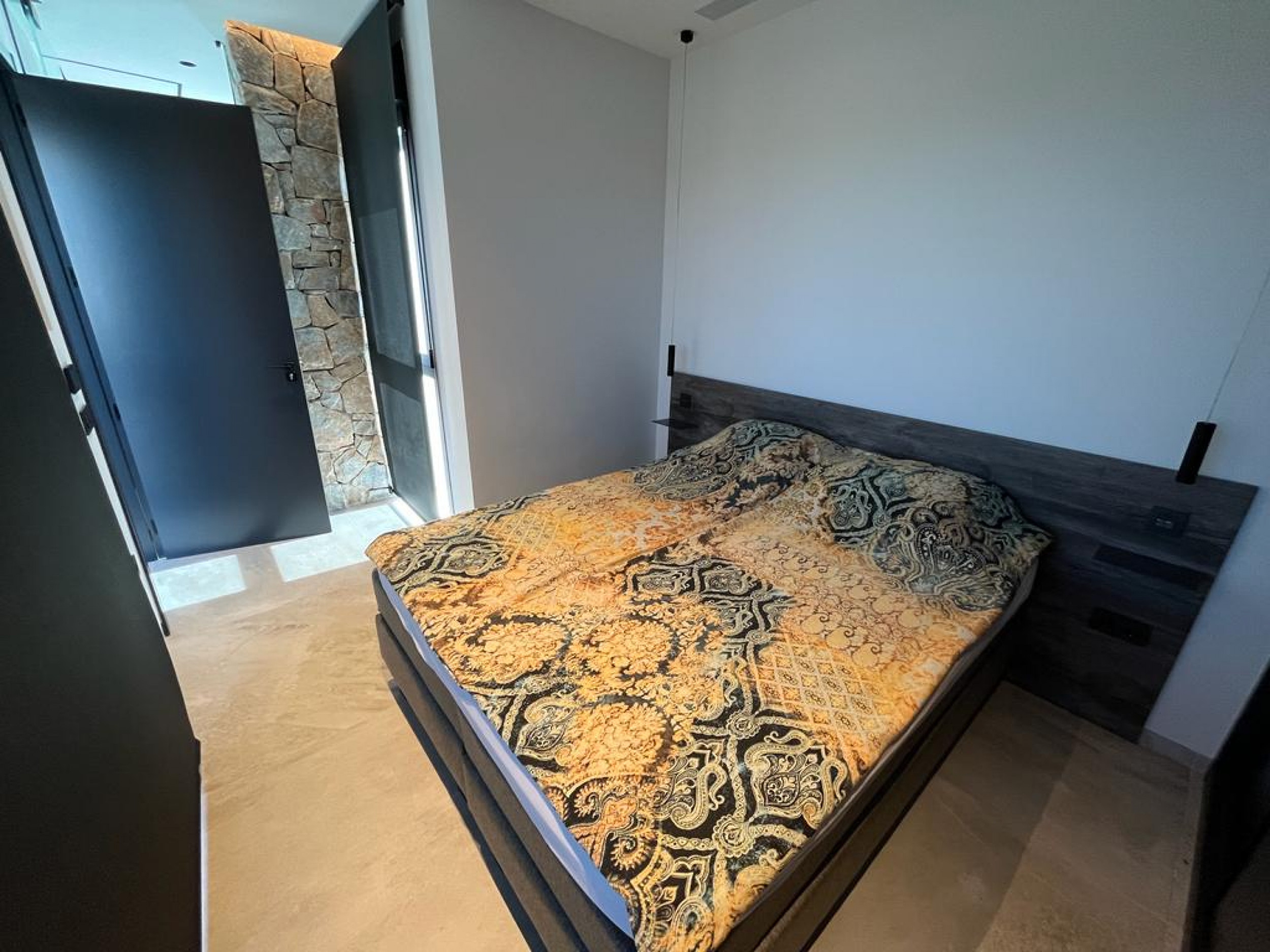 Living room in villa for sale in Rojales