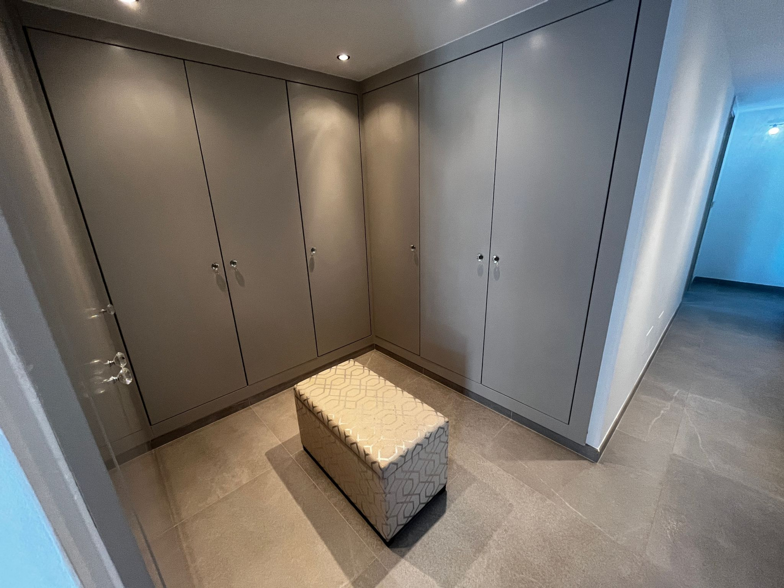 Master bedroom in villa for sale in Sucina