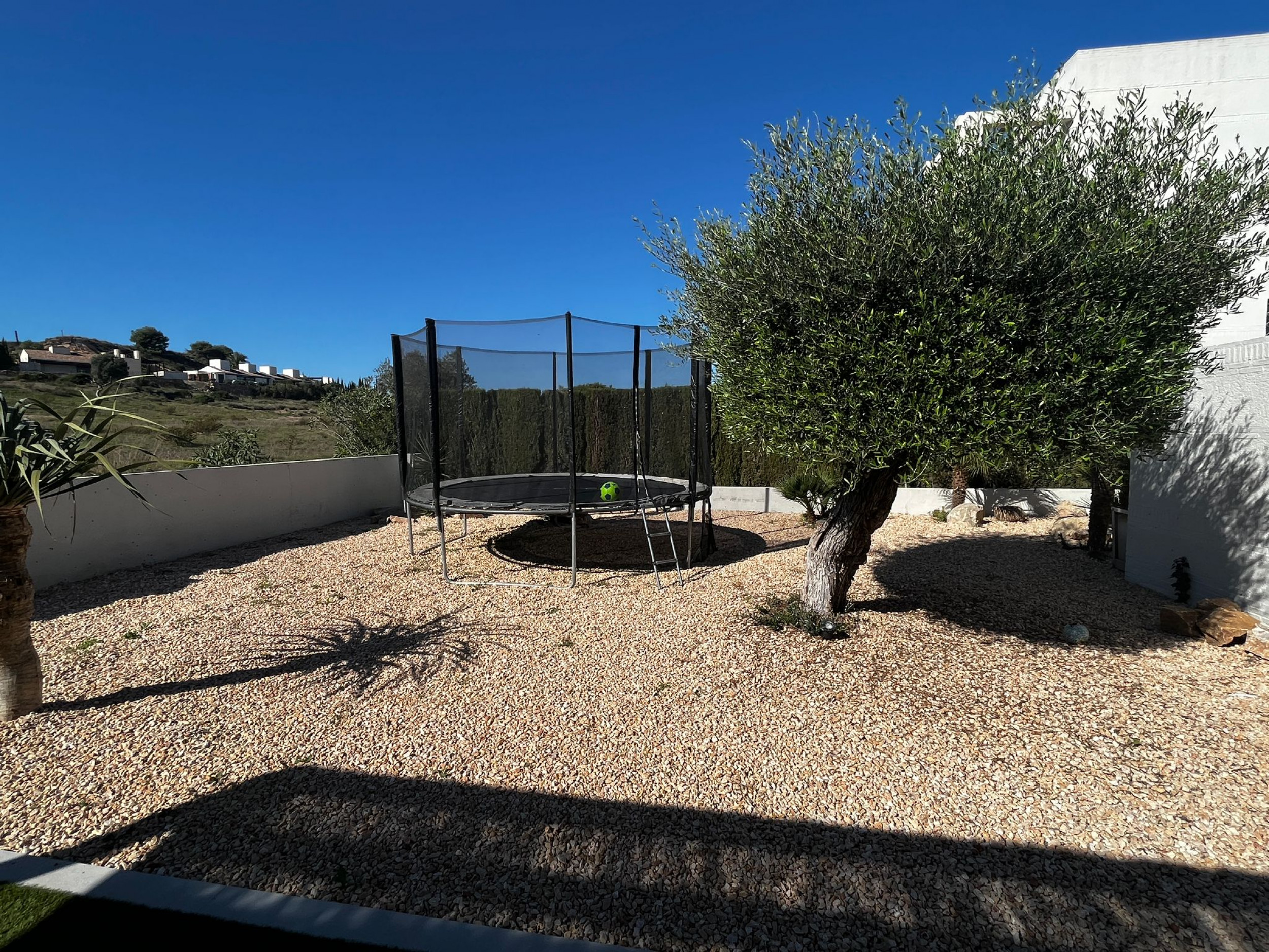Pool area in villa for sale in Sucina