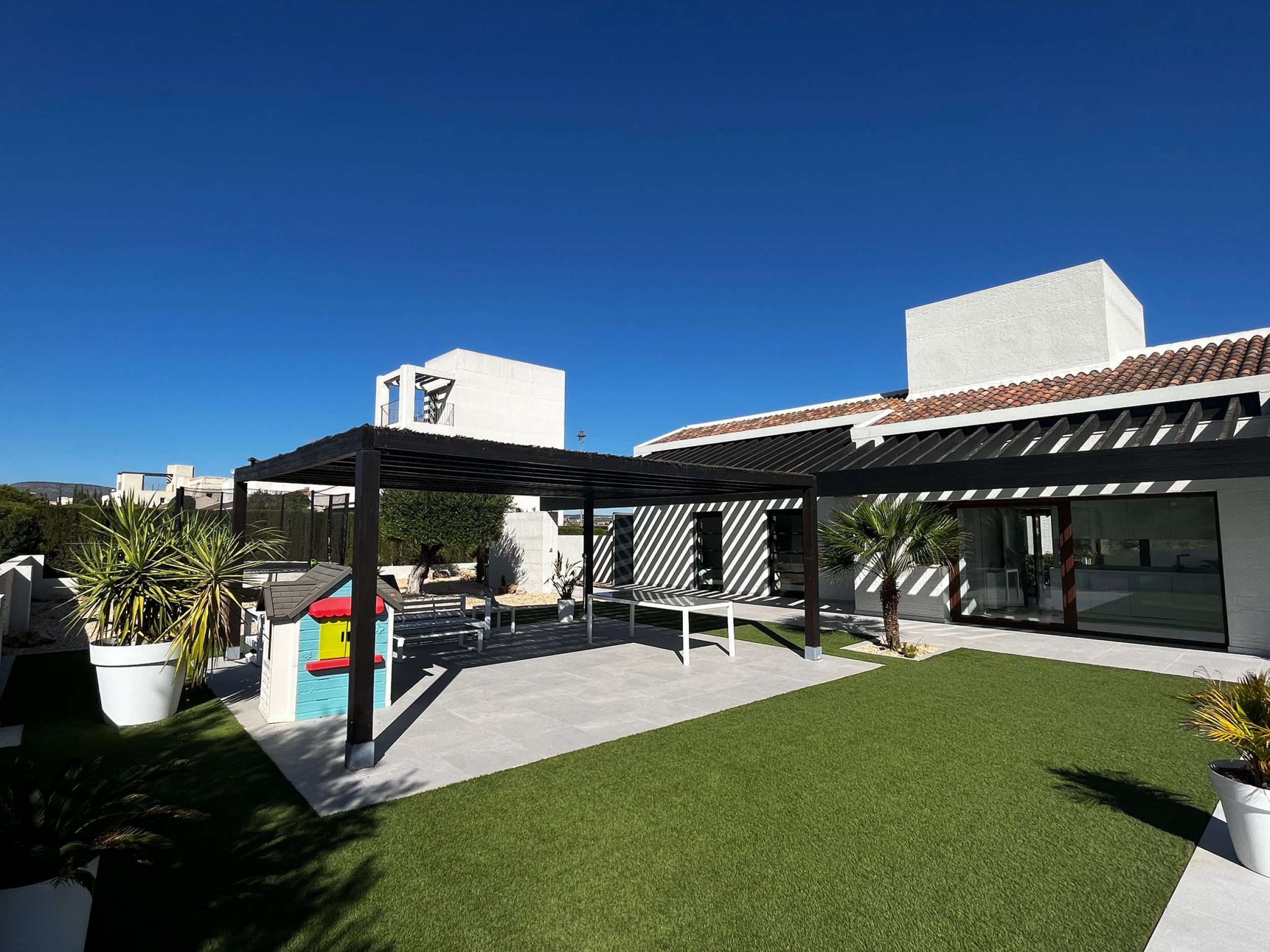 Exterior view in villa for sale in Sucina