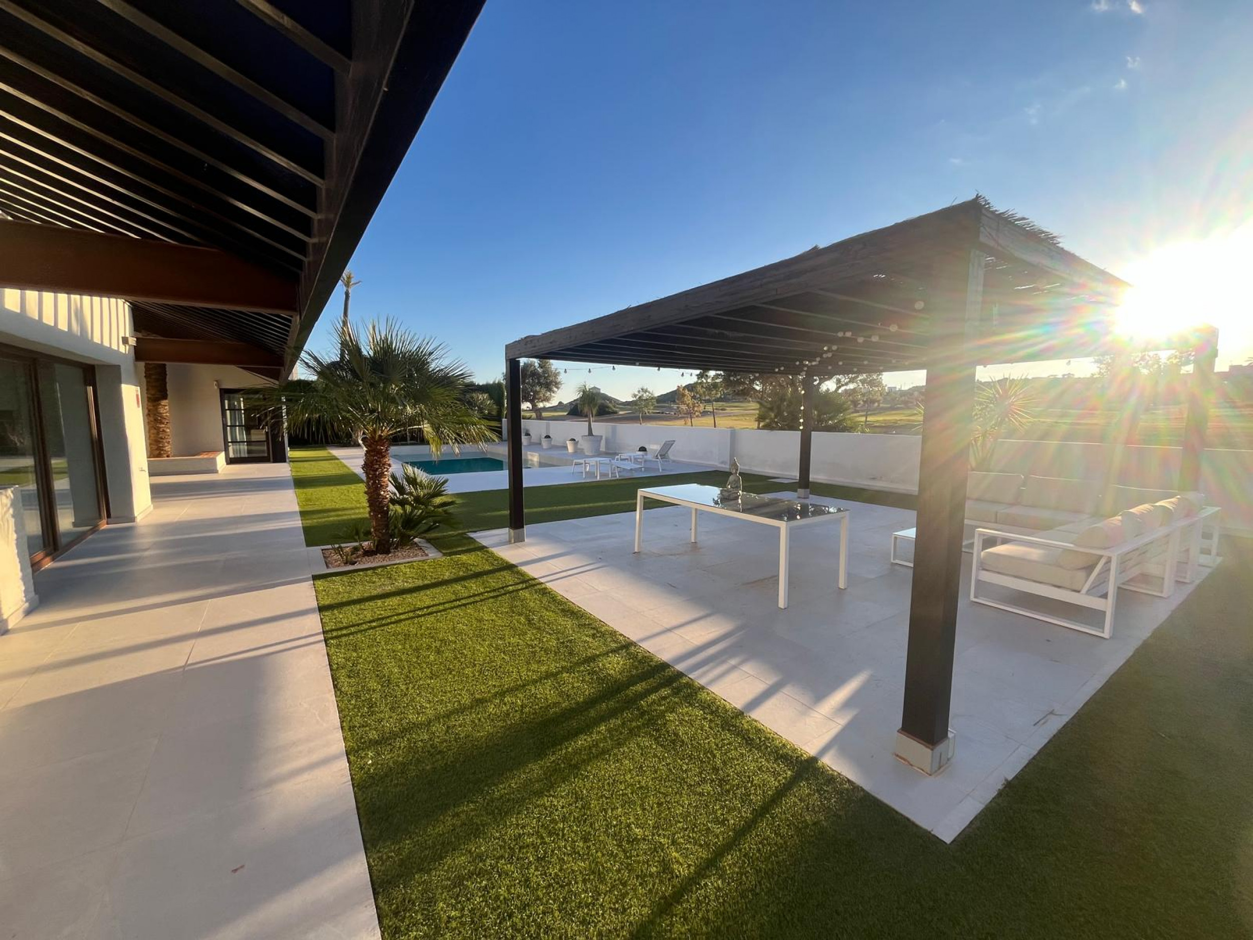 Pool area in villa for sale in Sucina