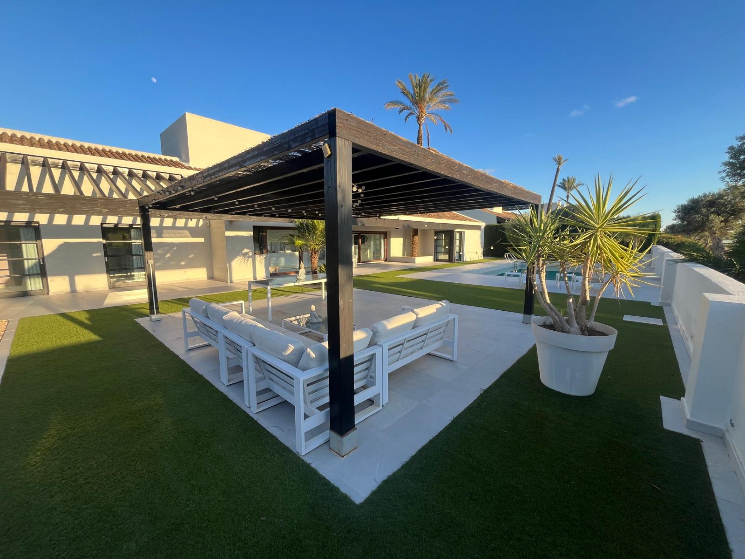 Dining area in villa for sale in Sucina