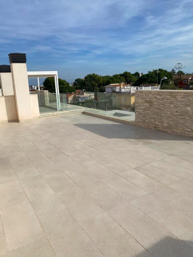 Kitchen in villa for sale in Los Balcones