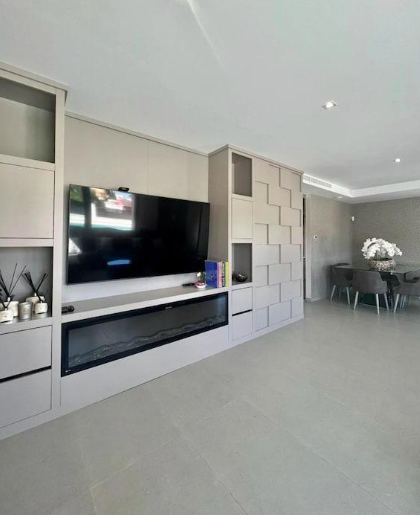 Fully Renovated Luxury Villa in Los Balcones – TorreviejaPremium location | Security | Privacy | Eve