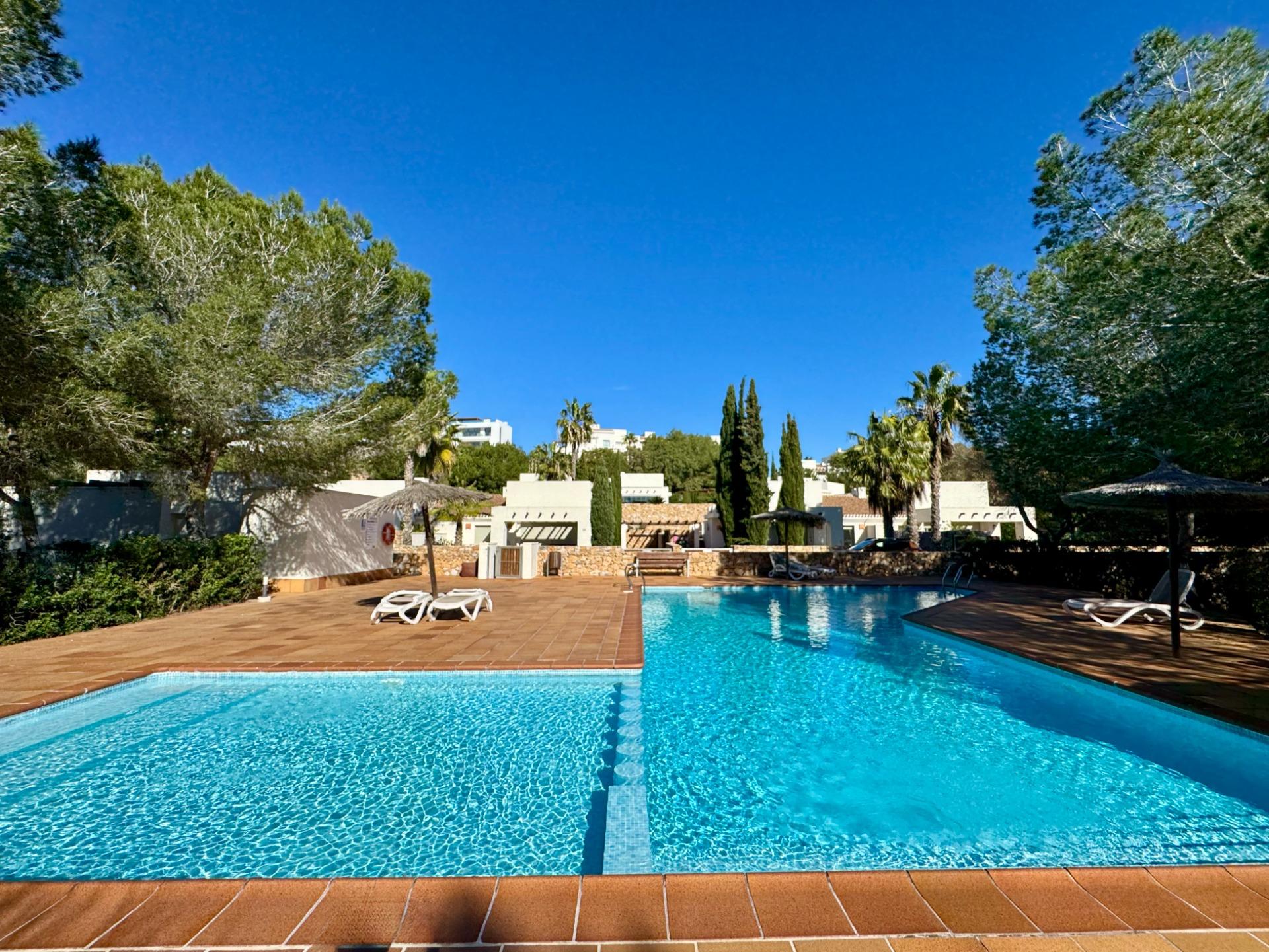 Welcome to Villa Encina, an architectural gem located in the heart of the prestigious Las Colinas co