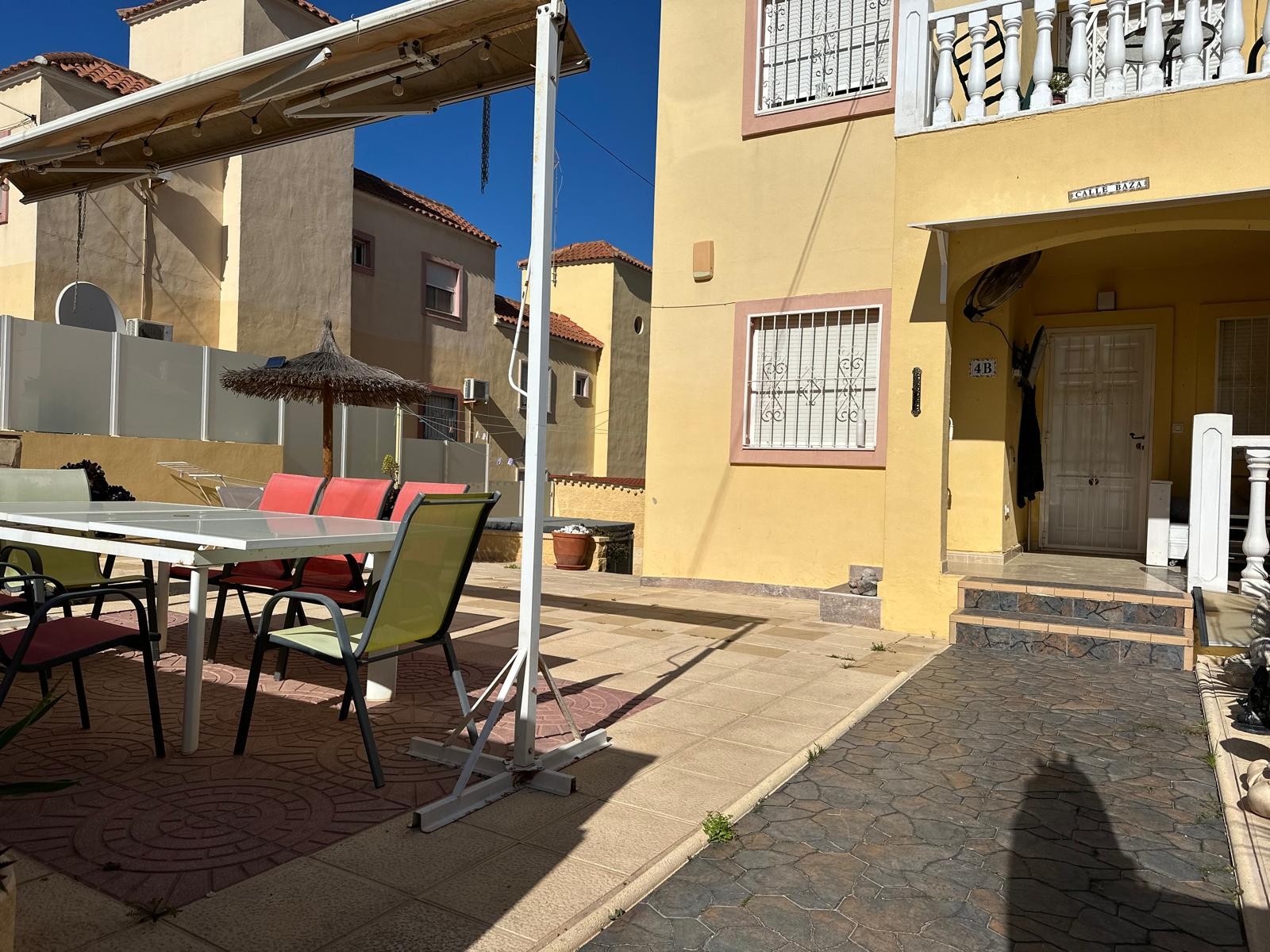 Kitchen in apartment for sale in San Miguel de Salinas