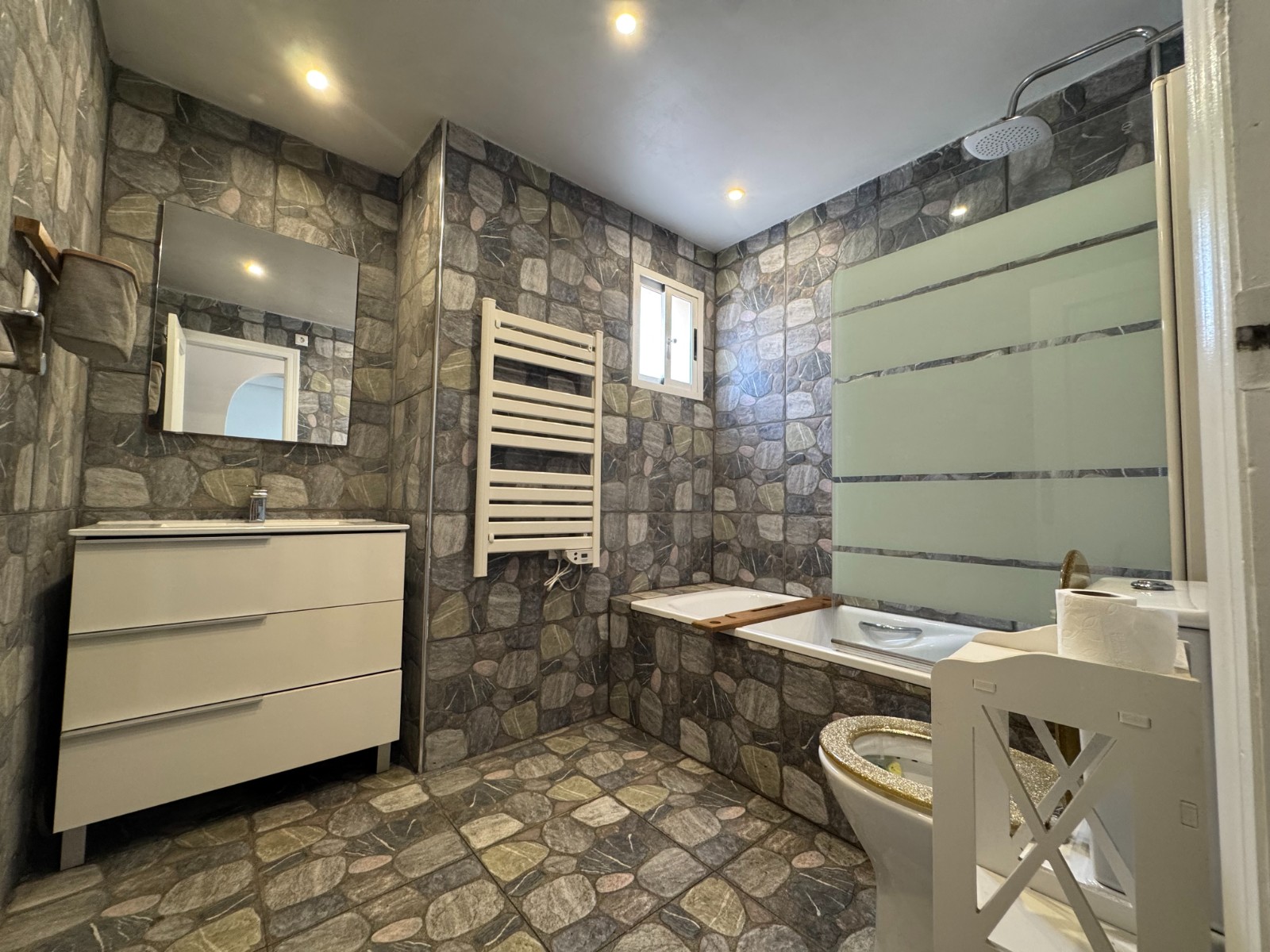 Living room in apartment for sale in San Miguel de Salinas