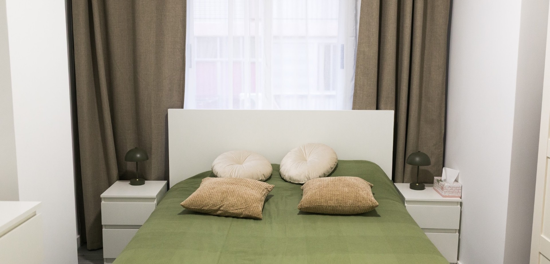 Master bedroom in apartment for sale in Torrevieja