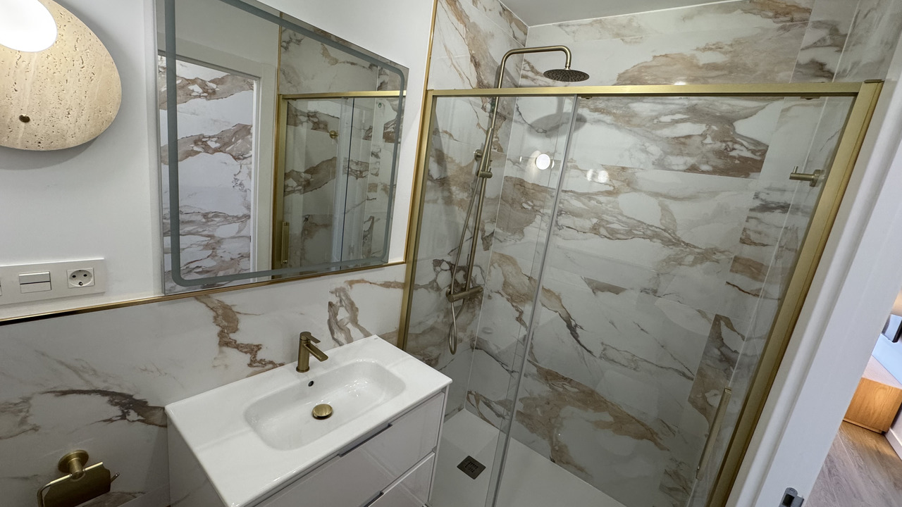 Garden in penthouse for sale in Punta Prima