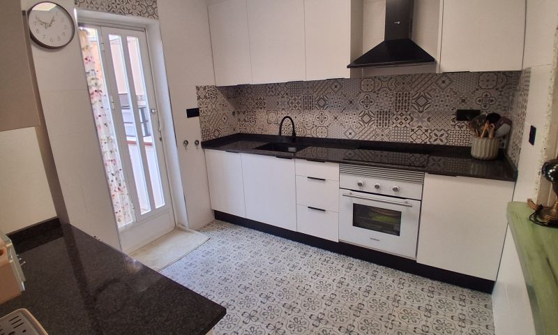 Dining area in duplex for sale in Torrevieja