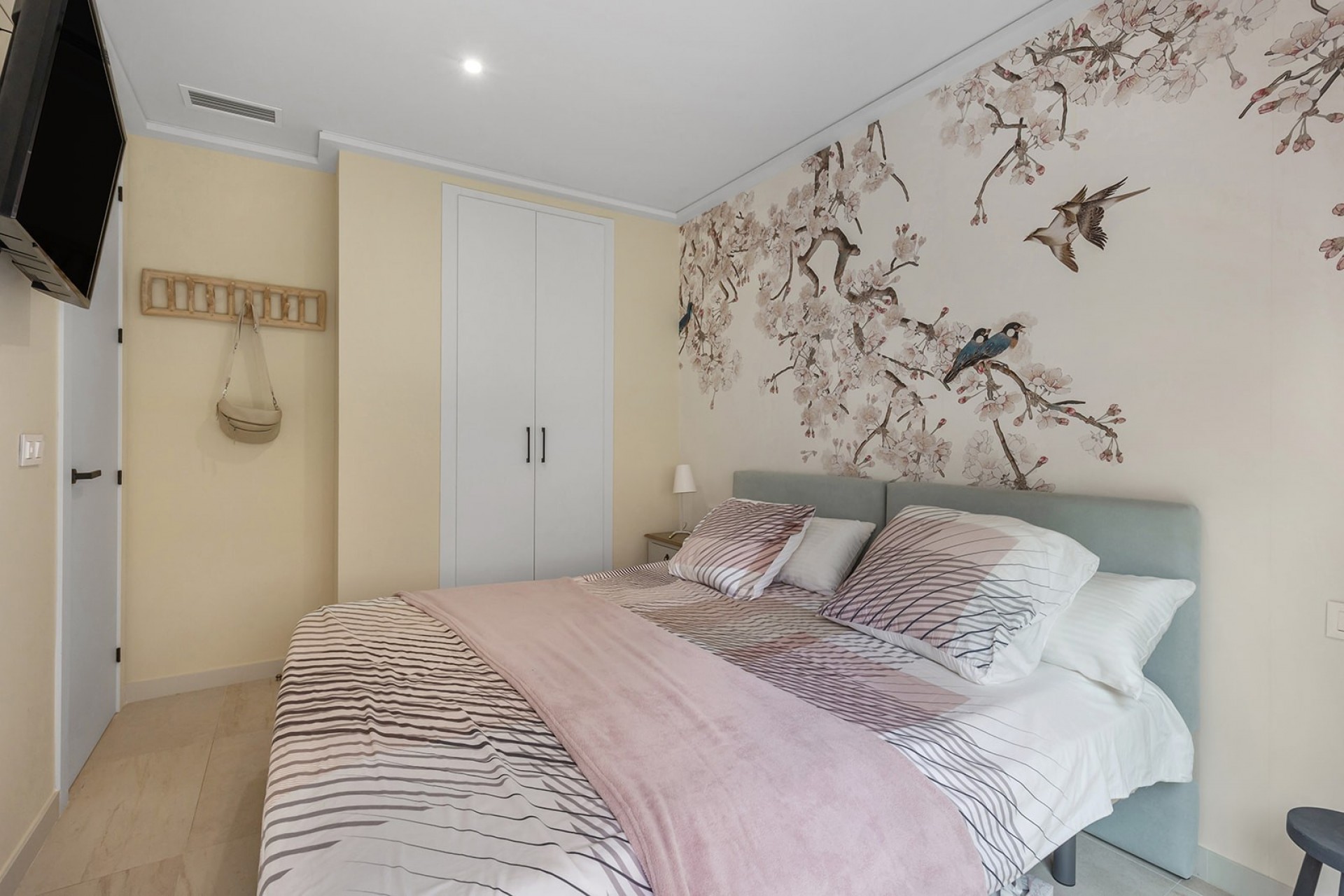 Terrace in apartment for sale in Torrevieja