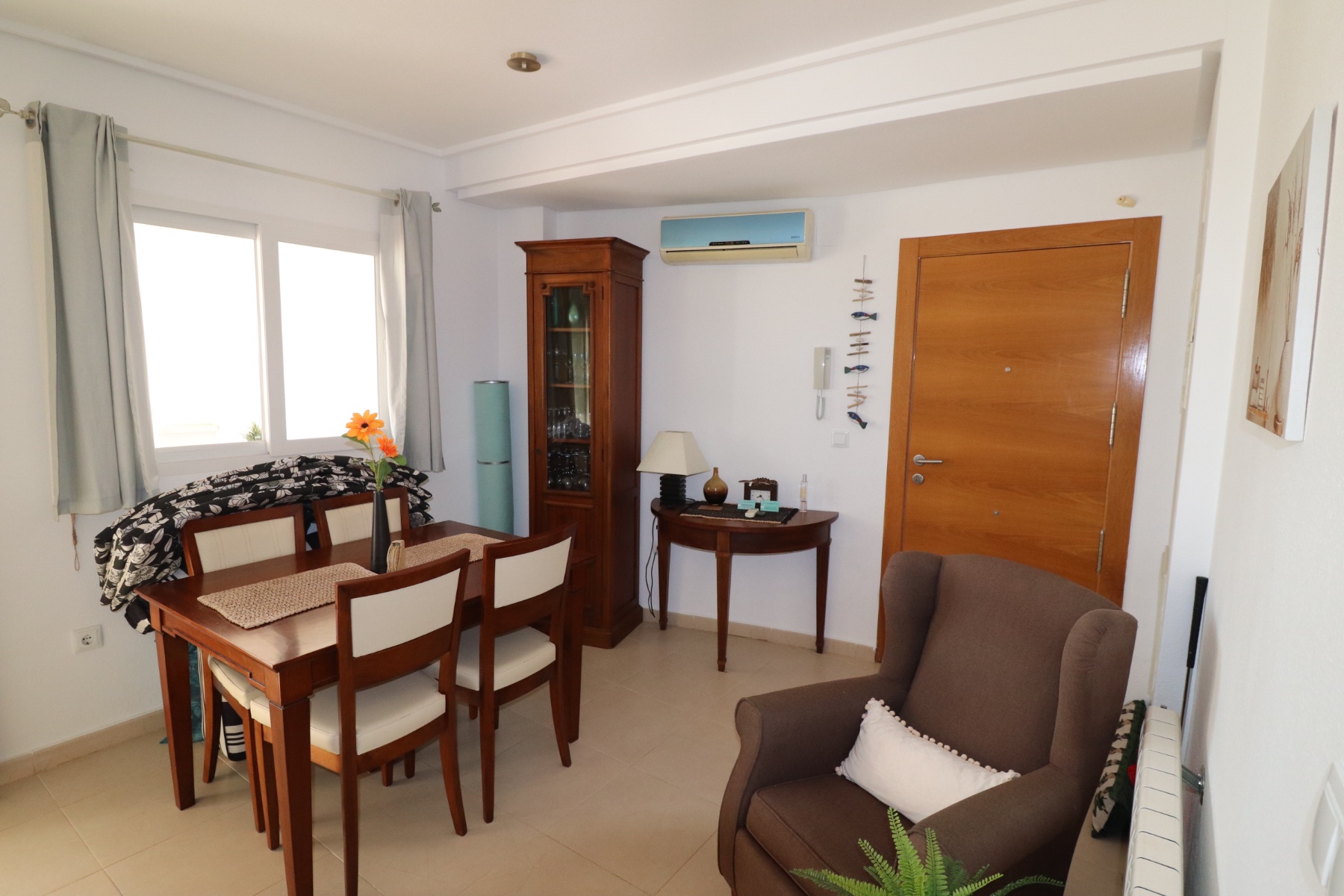 Bedroom in apartment for sale in Sucina