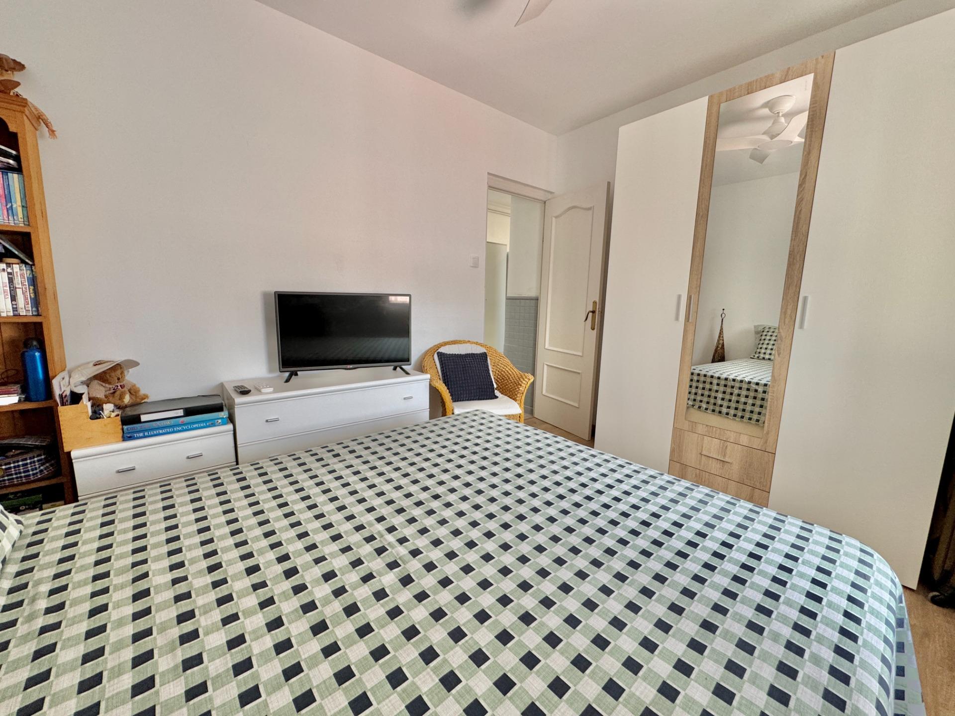 Garden in villa for sale in Dolores