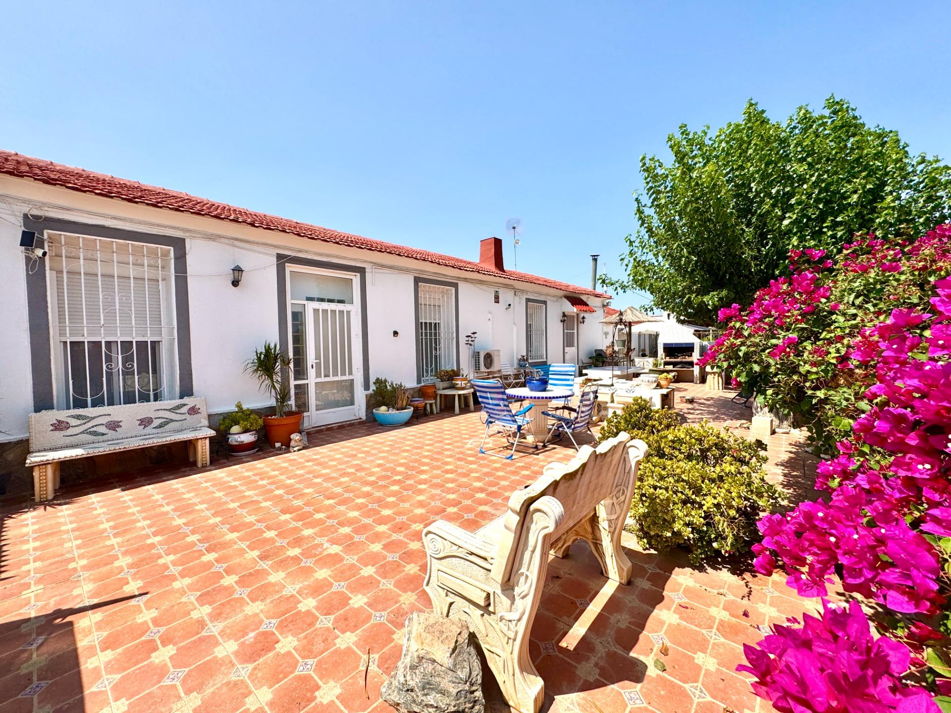 Pool area in villa for sale in Dolores