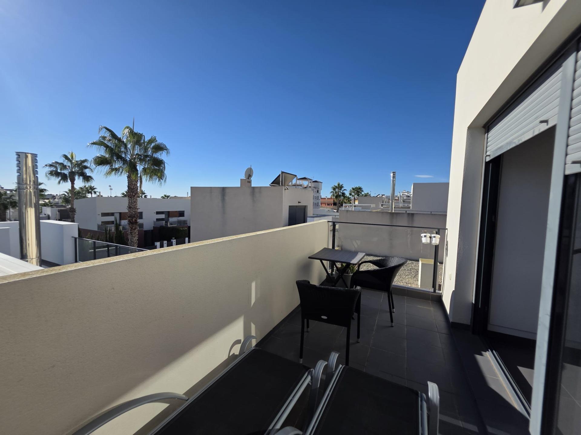 Exterior view in villa for sale in Orihuela Costa
