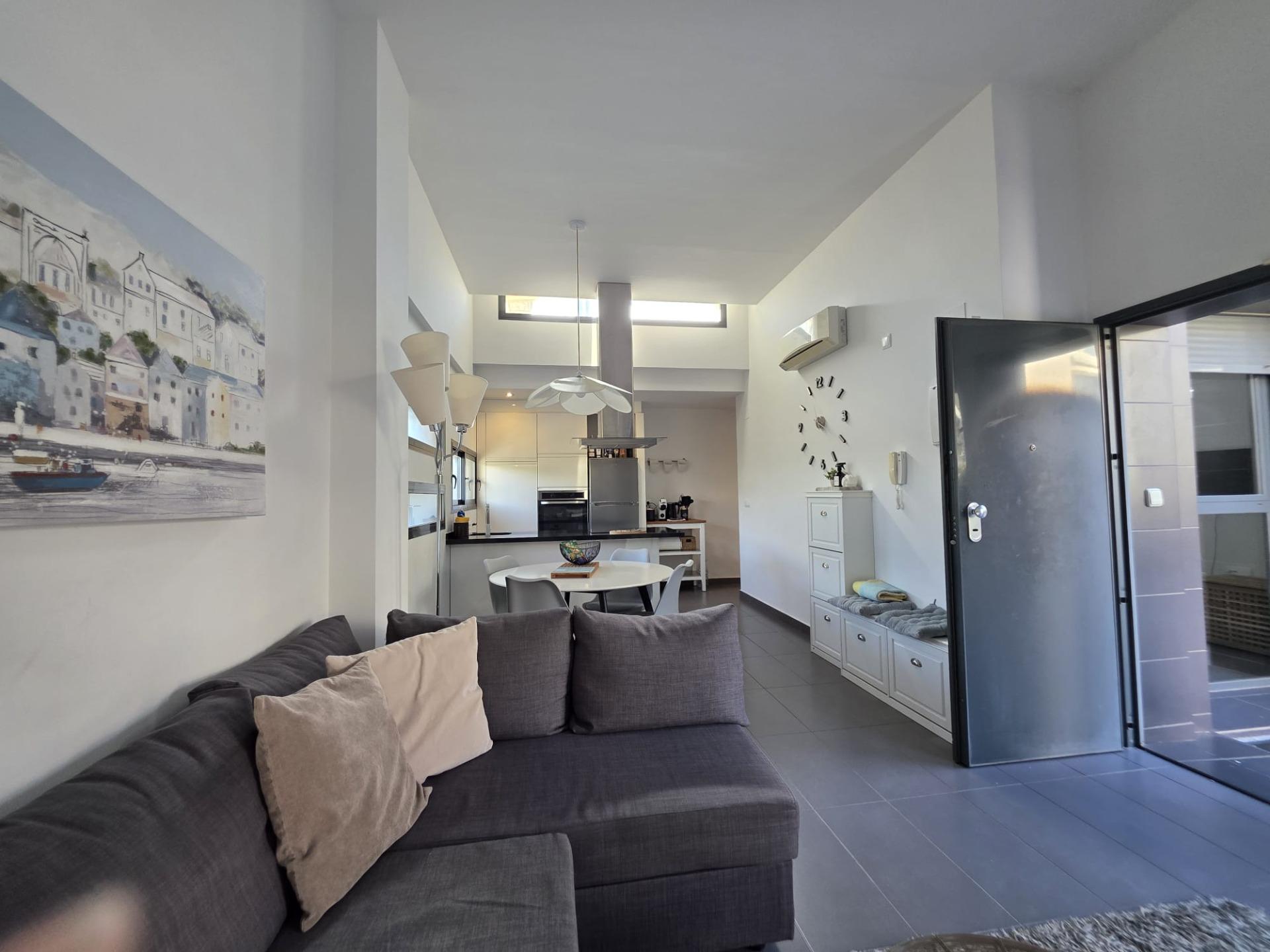 Garden in villa for sale in Orihuela Costa