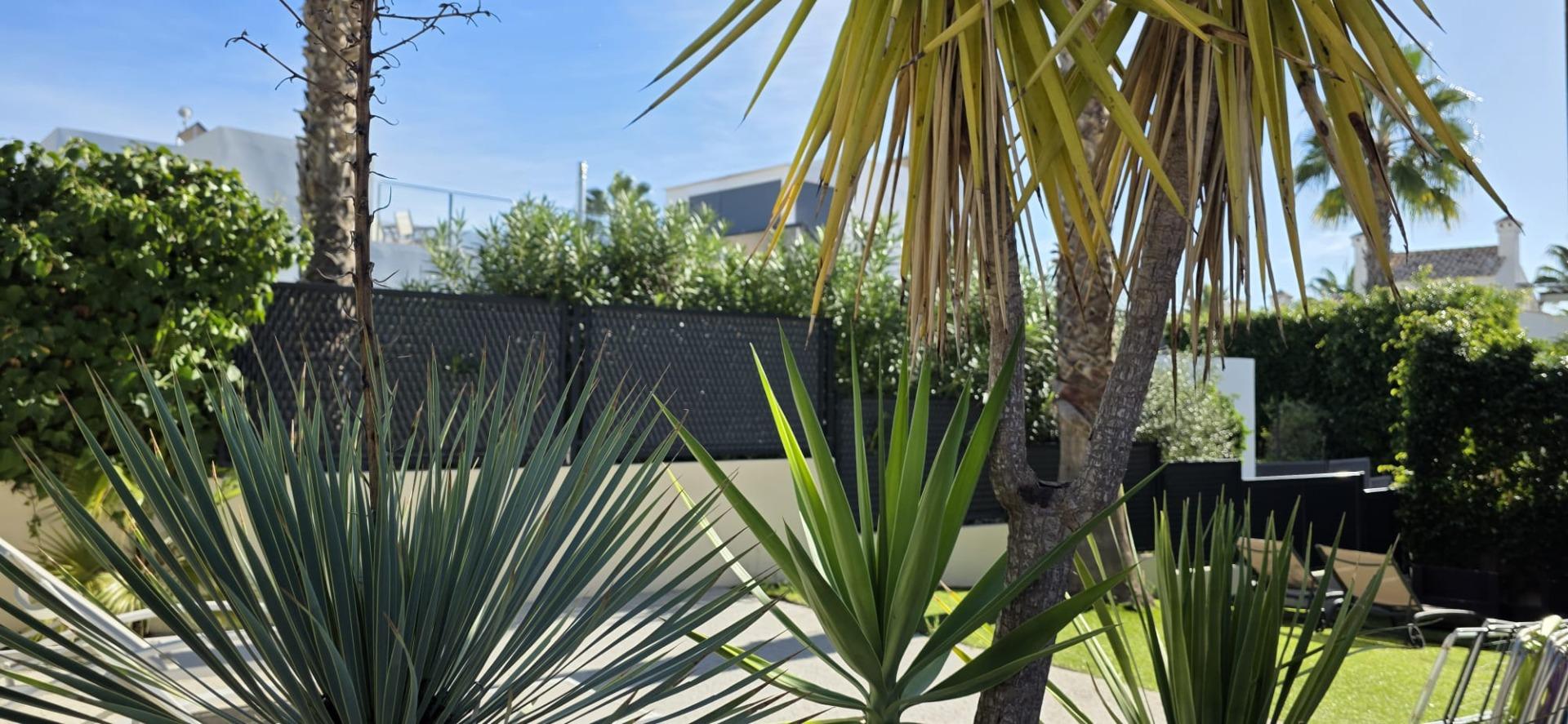 Bedroom in villa for sale in Orihuela Costa