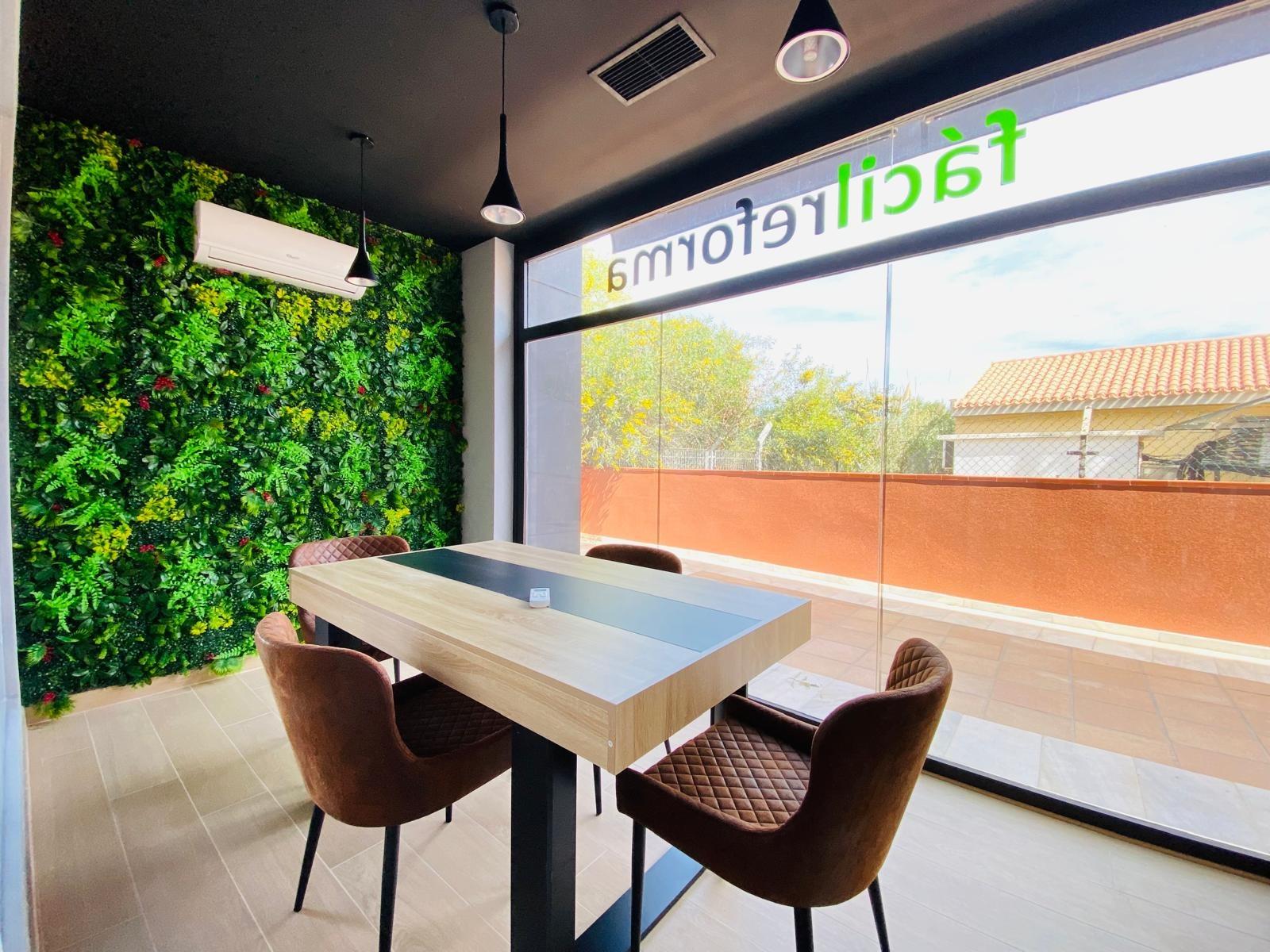 Terrace in commercial for sale in Orihuela Costa