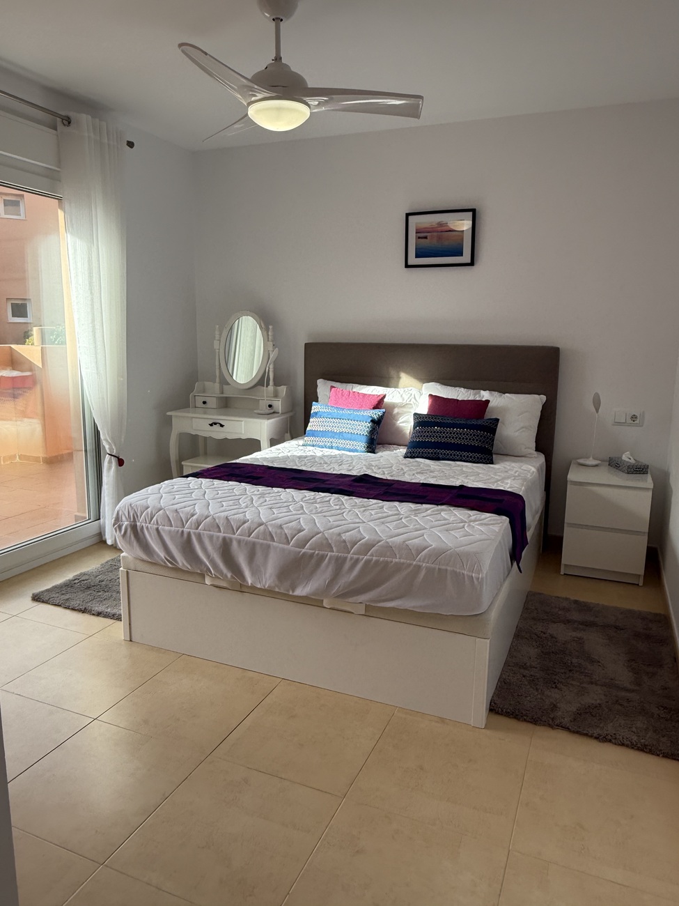 Bedroom in apartment for sale in Mar Menor Golf Resort
