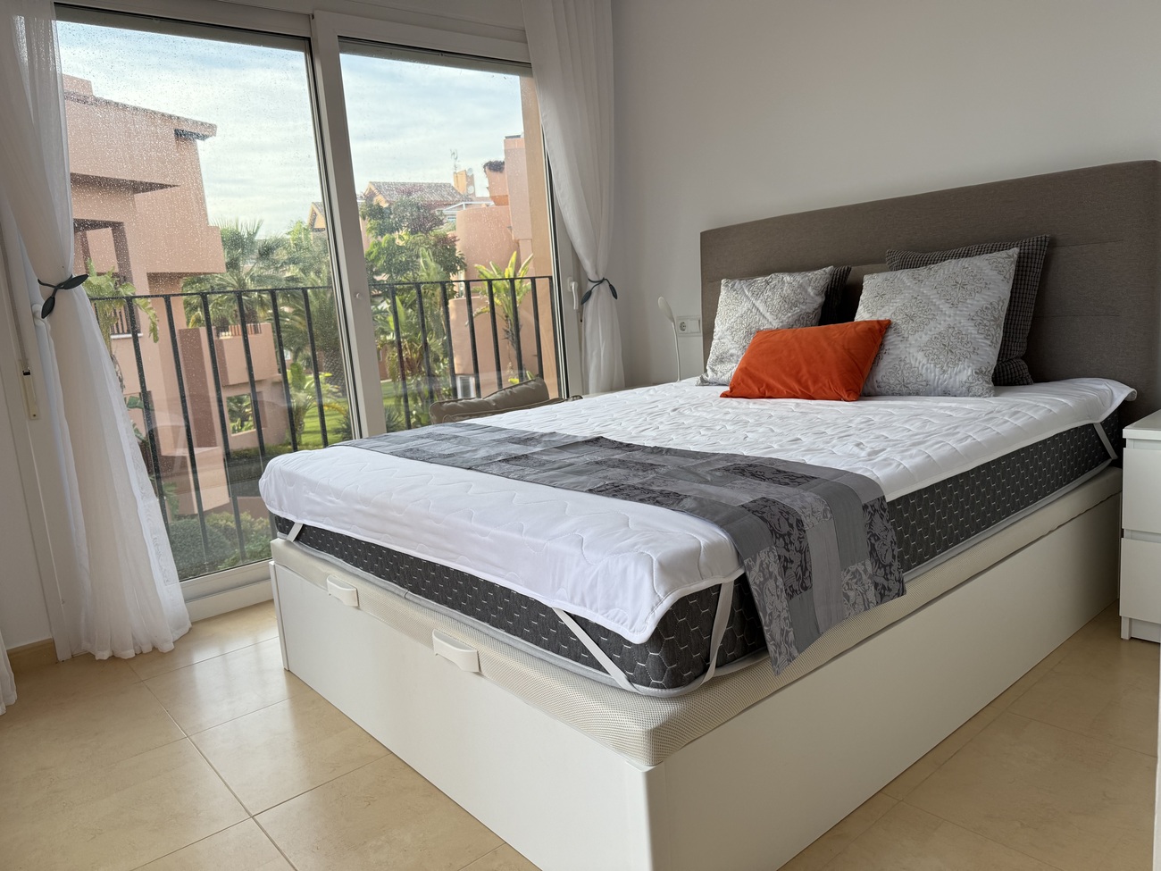 Bathroom in apartment for sale in Mar Menor Golf Resort