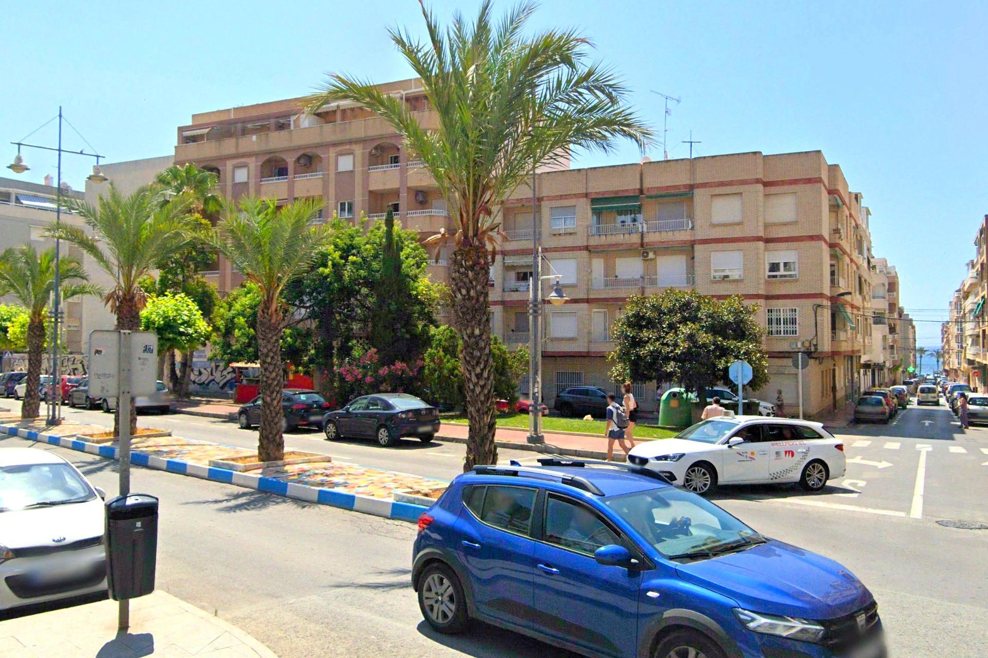 Dining area in penthouse for sale in Torrevieja
