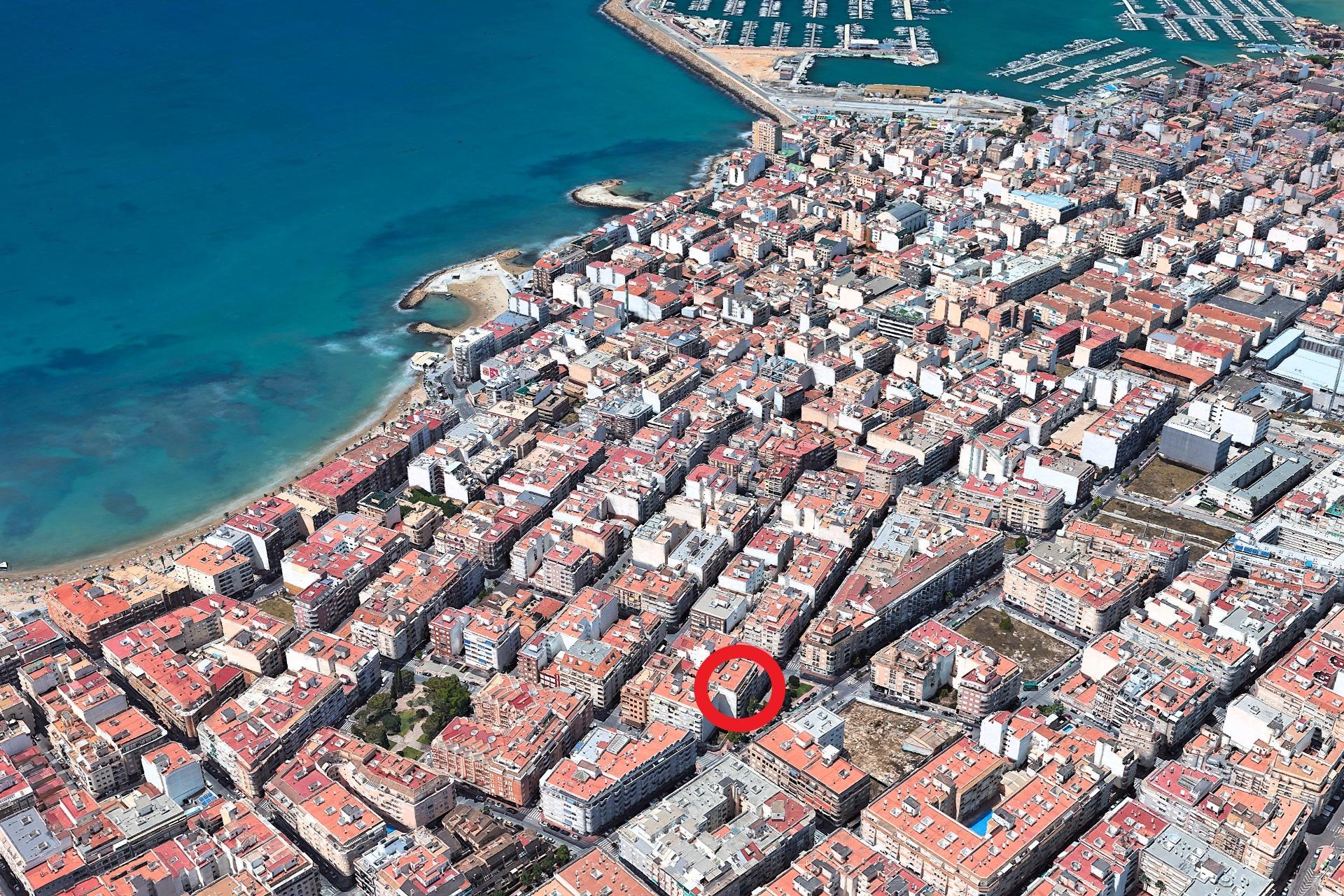 Bedroom in penthouse for sale in Torrevieja