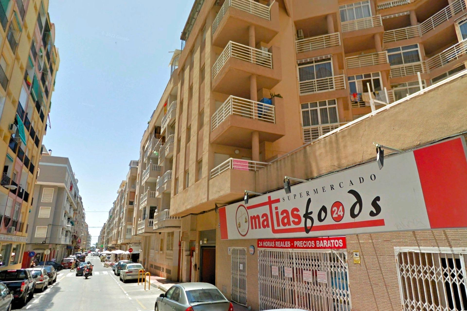 Bathroom in apartment for sale in Torrevieja