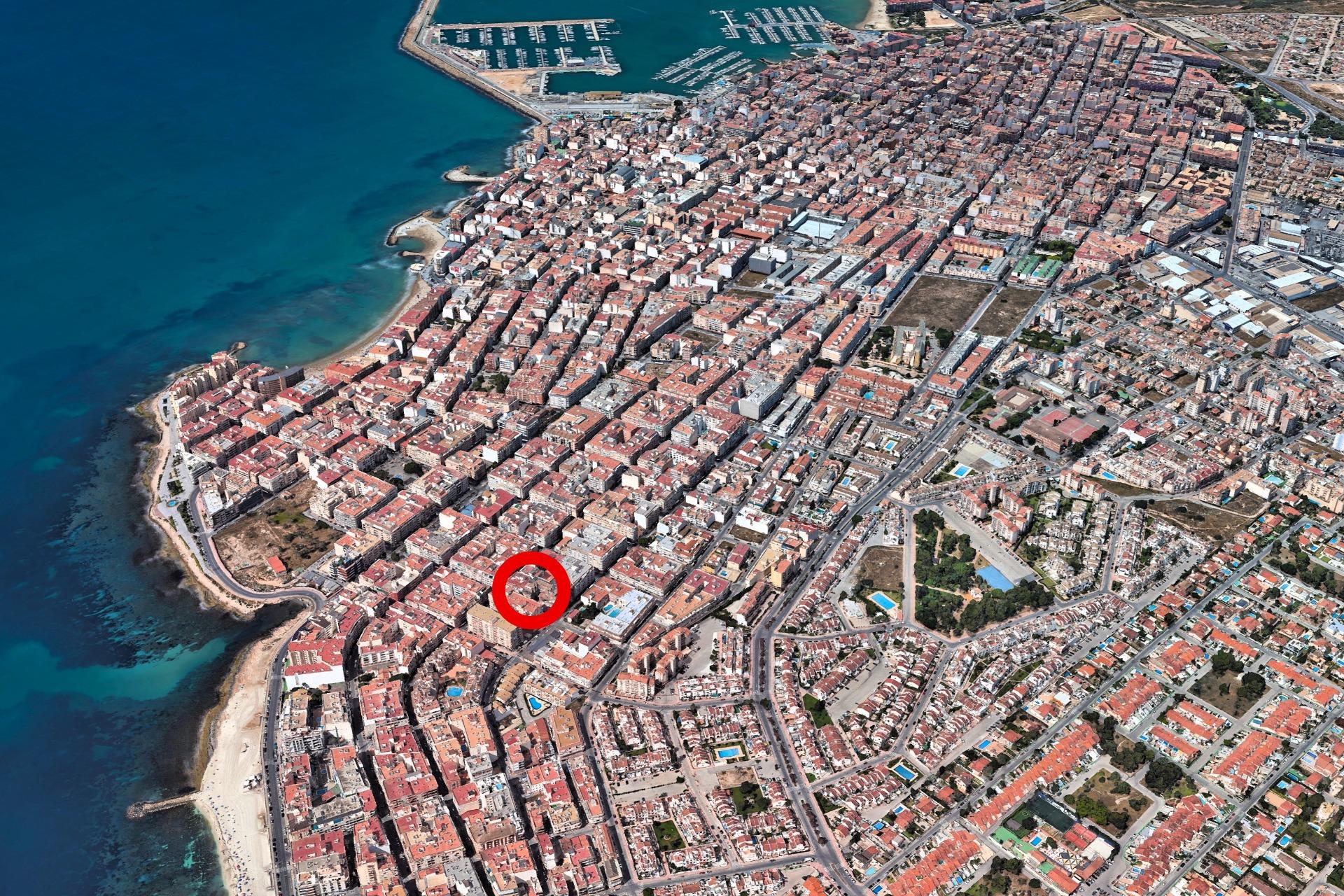 Pool area in apartment for sale in Torrevieja
