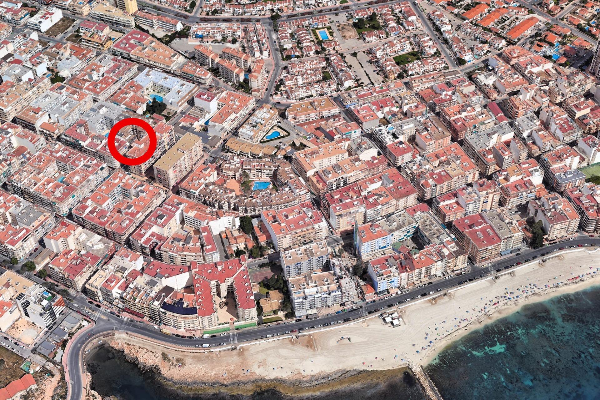 Garden in apartment for sale in Torrevieja
