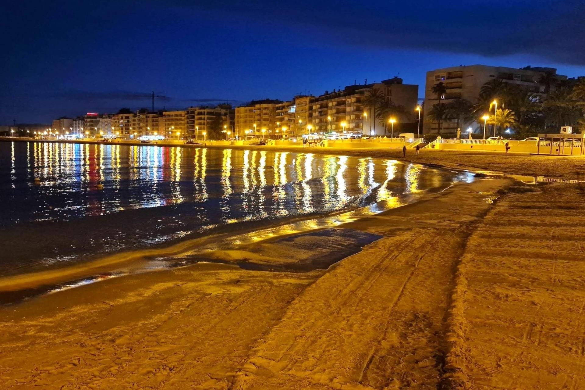 Bathroom in apartment for sale in Torrevieja