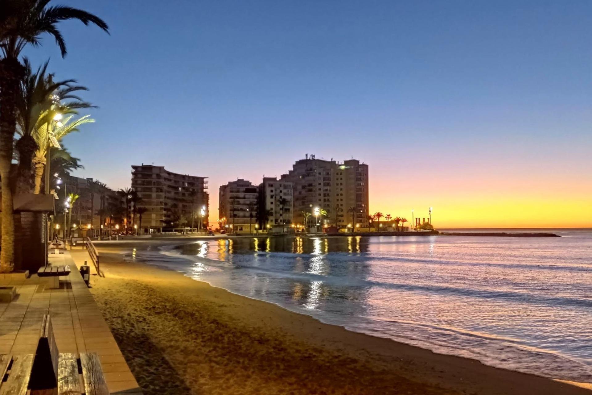 Bathroom in apartment for sale in Torrevieja
