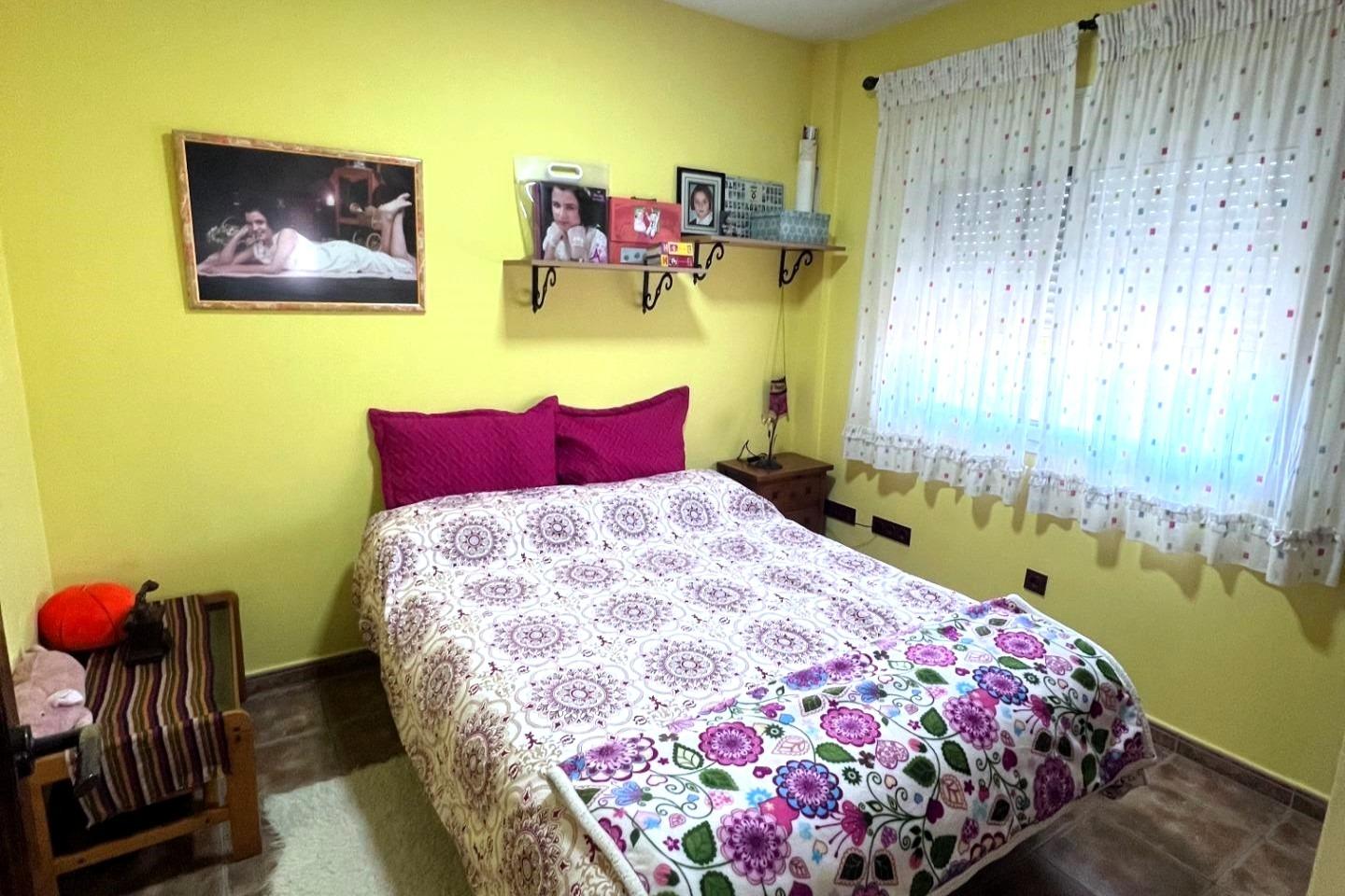 Garden in villa for sale in Orihuela