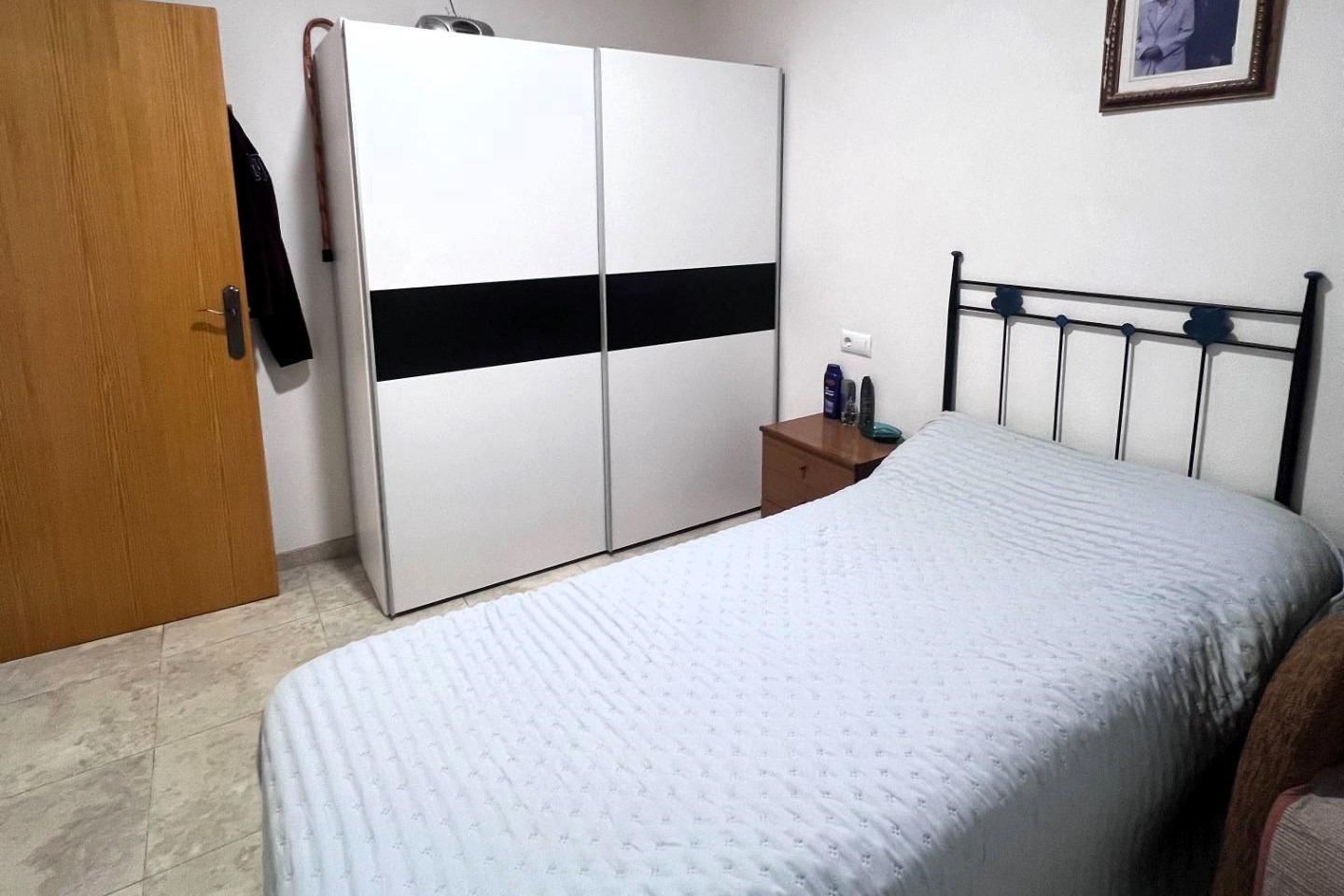 Bathroom in villa for sale in Orihuela